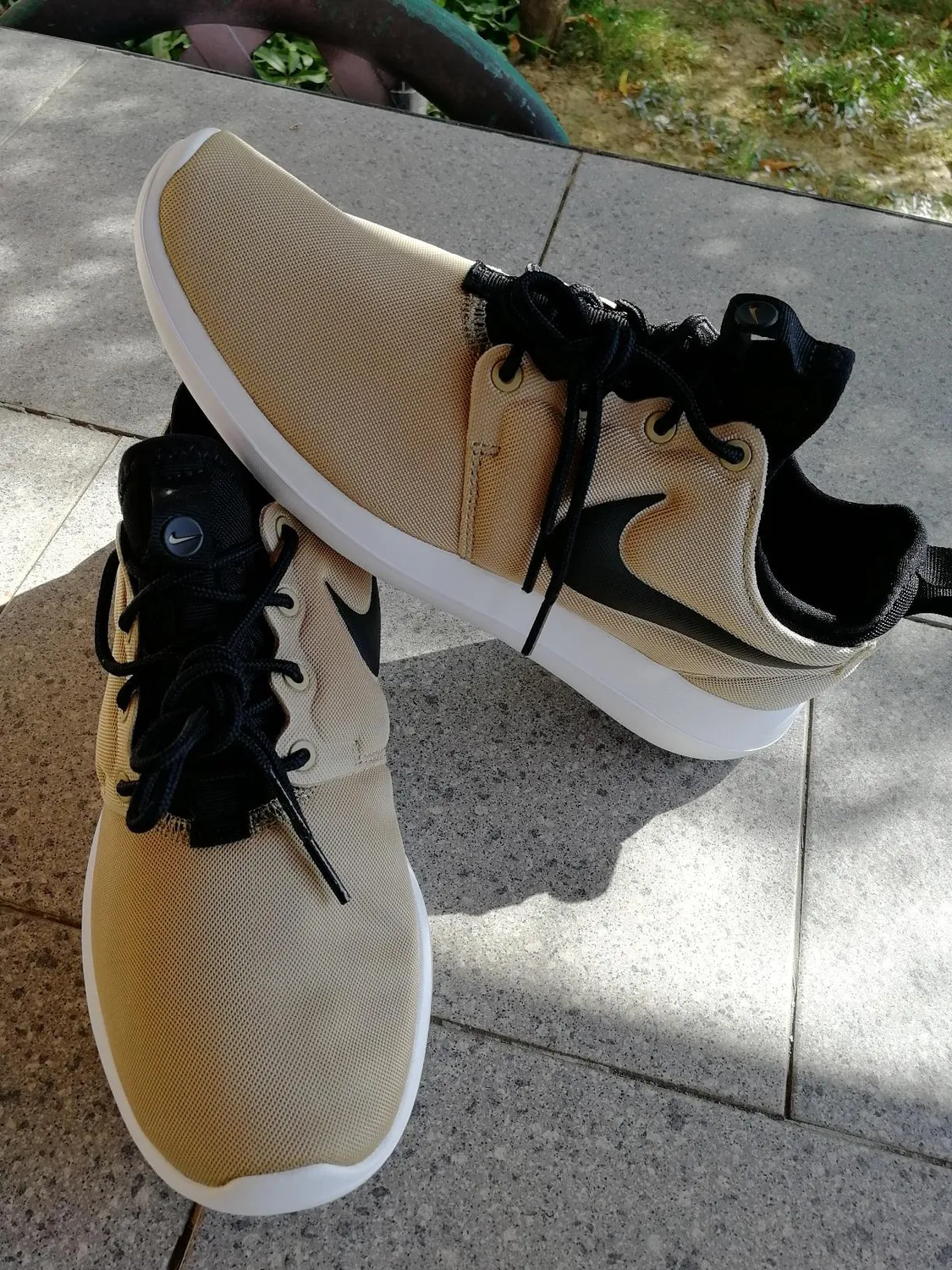 Nike Roshe Two 844931-004 sneakers donna 37.5 EU beige
