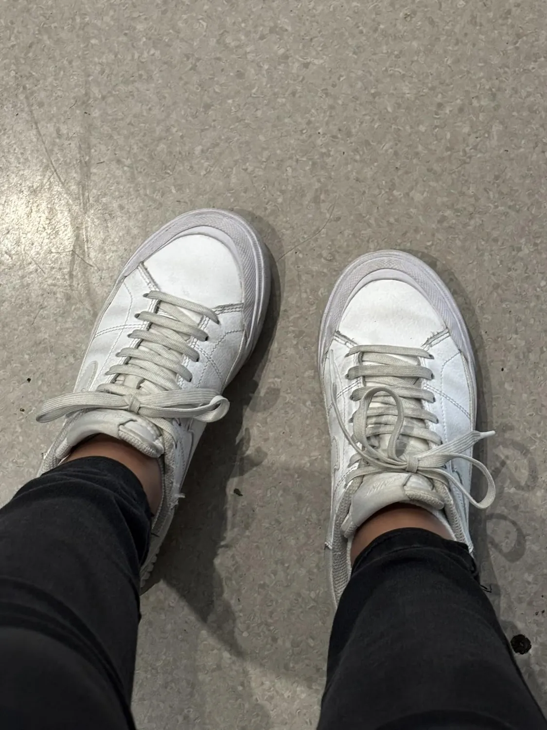 Nike Court Legacy Lift sneakers donna platform bianche