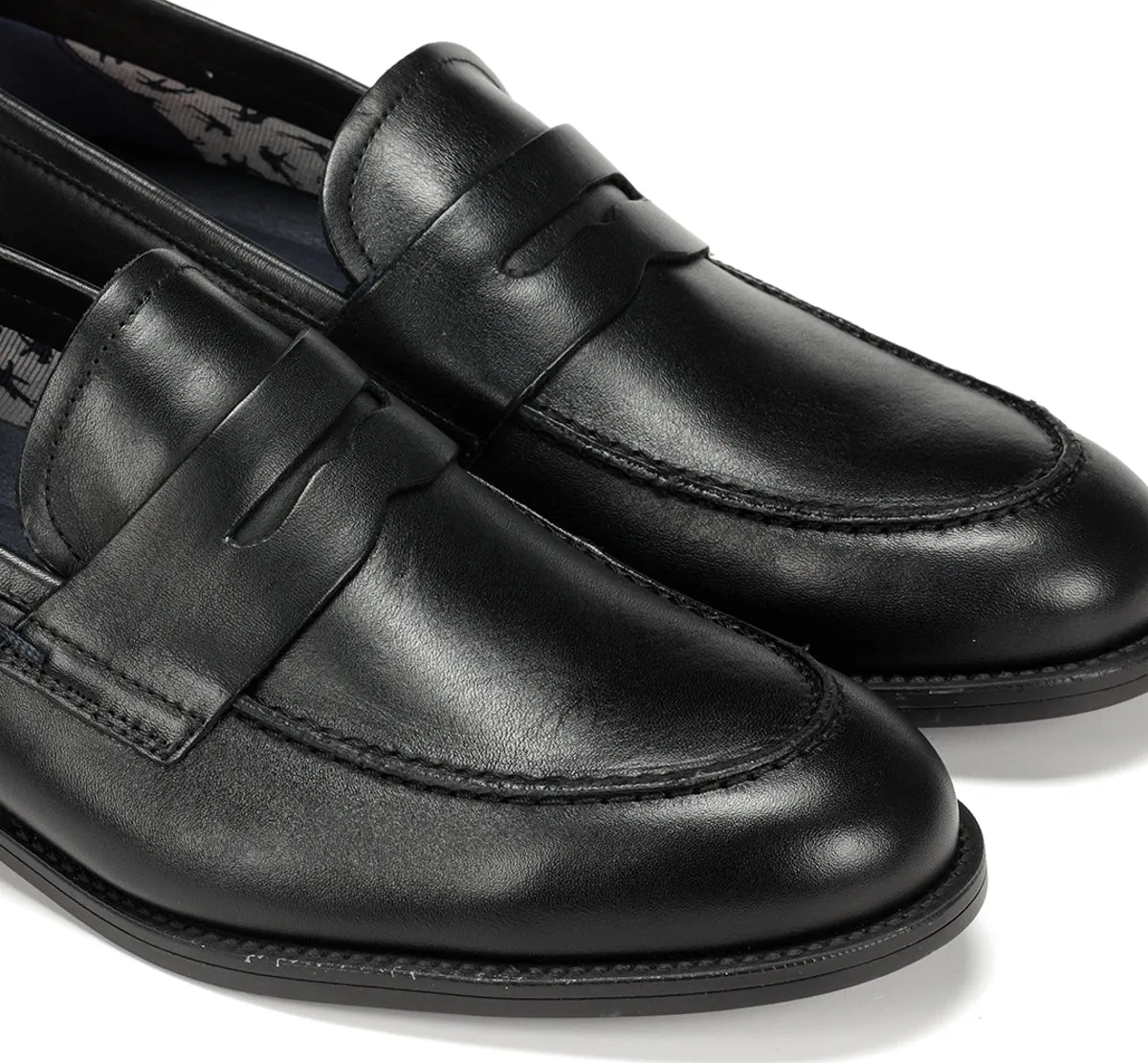 Fluchos Henri F0824 mocassini uomo neri pelle
