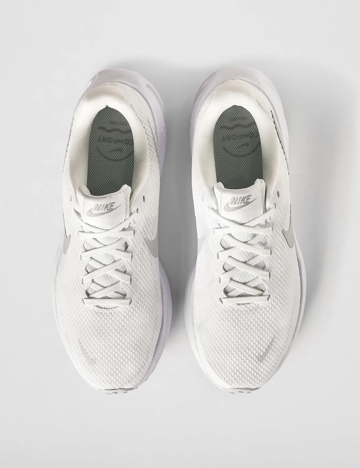 Nike Revolution 8 scarpe running donna traspiranti