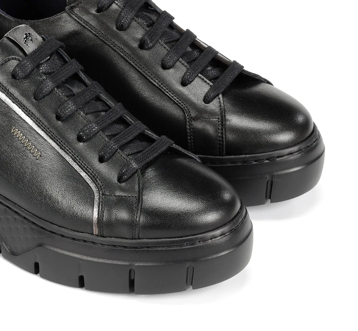Fluchos Ilia F2305 sneakers donna nere con zeppa