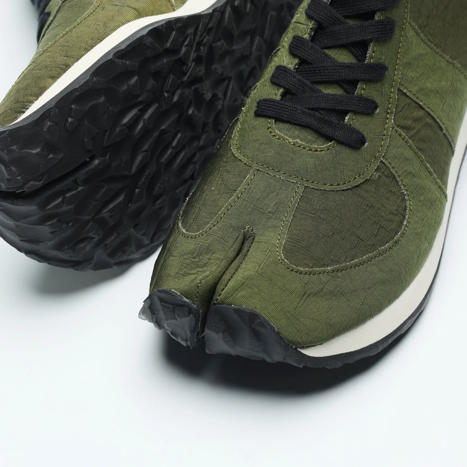 Tabito tabito22 Brace Trainer Airbag sneakers nylon oliva
