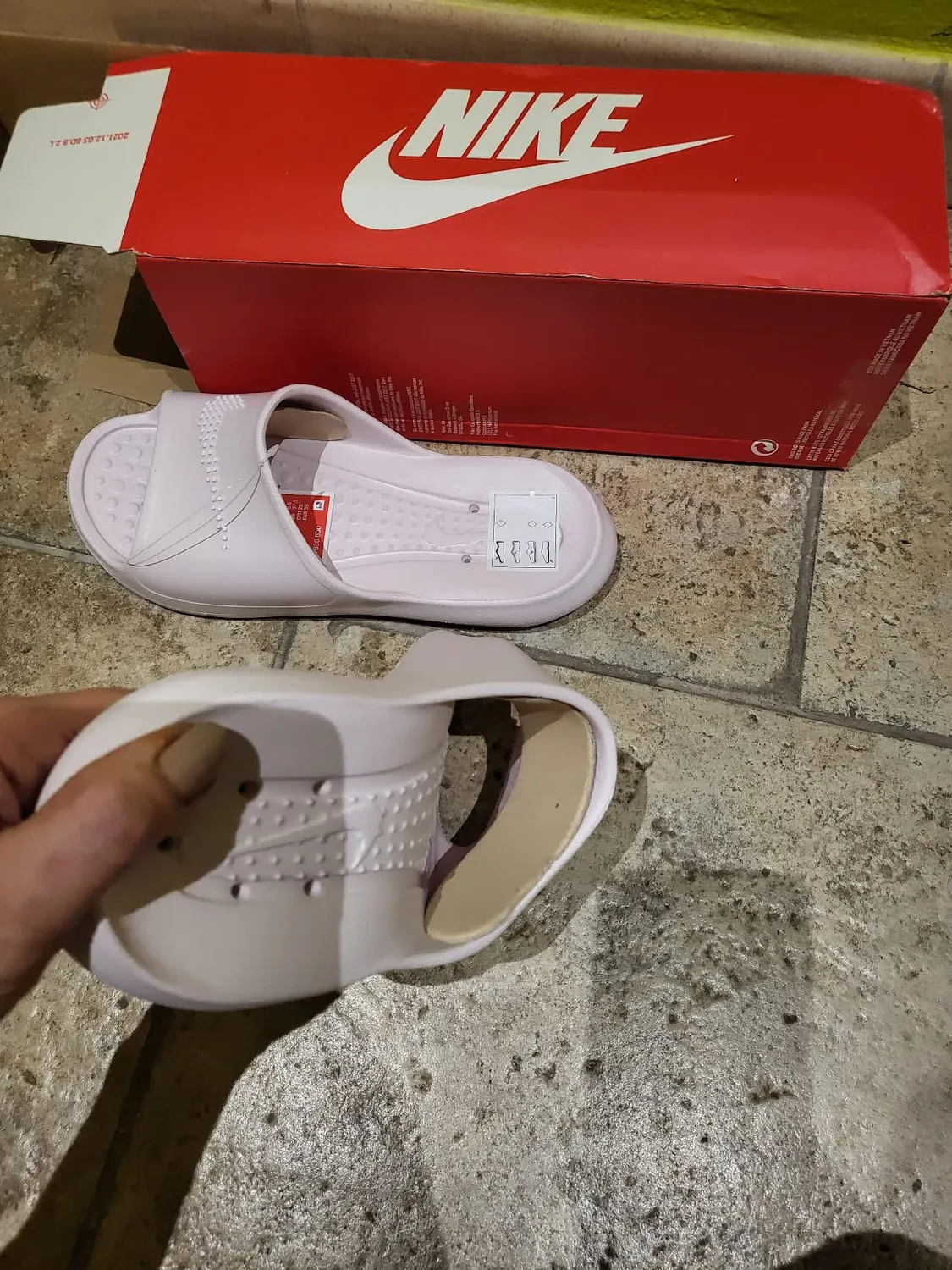 Nike Victori One ciabatte rosa schiuma