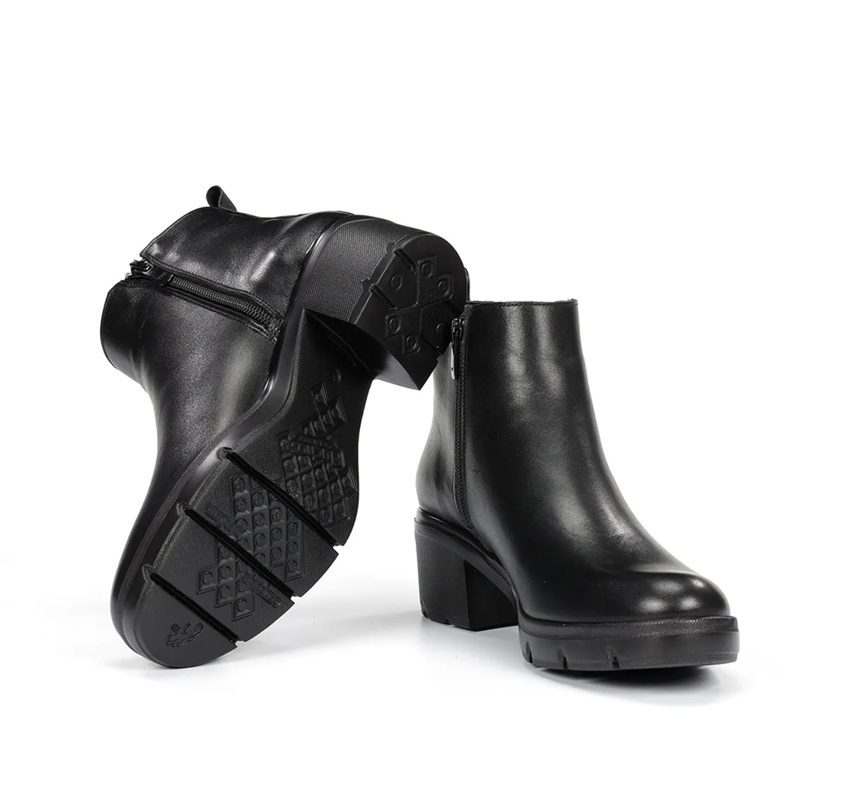 Fluchos Fugaz F2109 stivaletto donna nero carrarmato