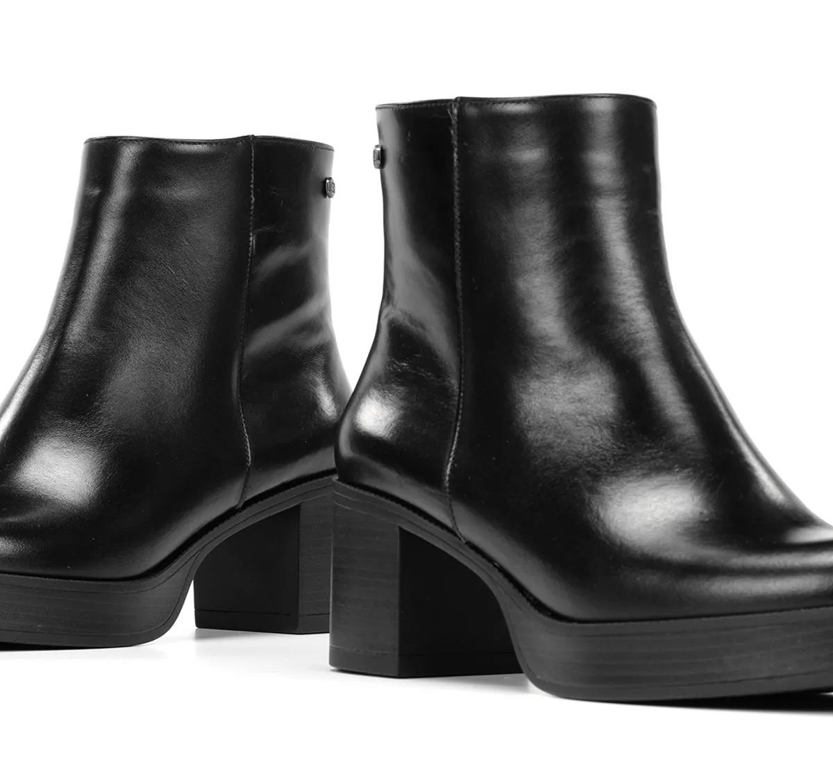 Fluchos Dorking Bowy D9591 stivaletti donna neri tacco