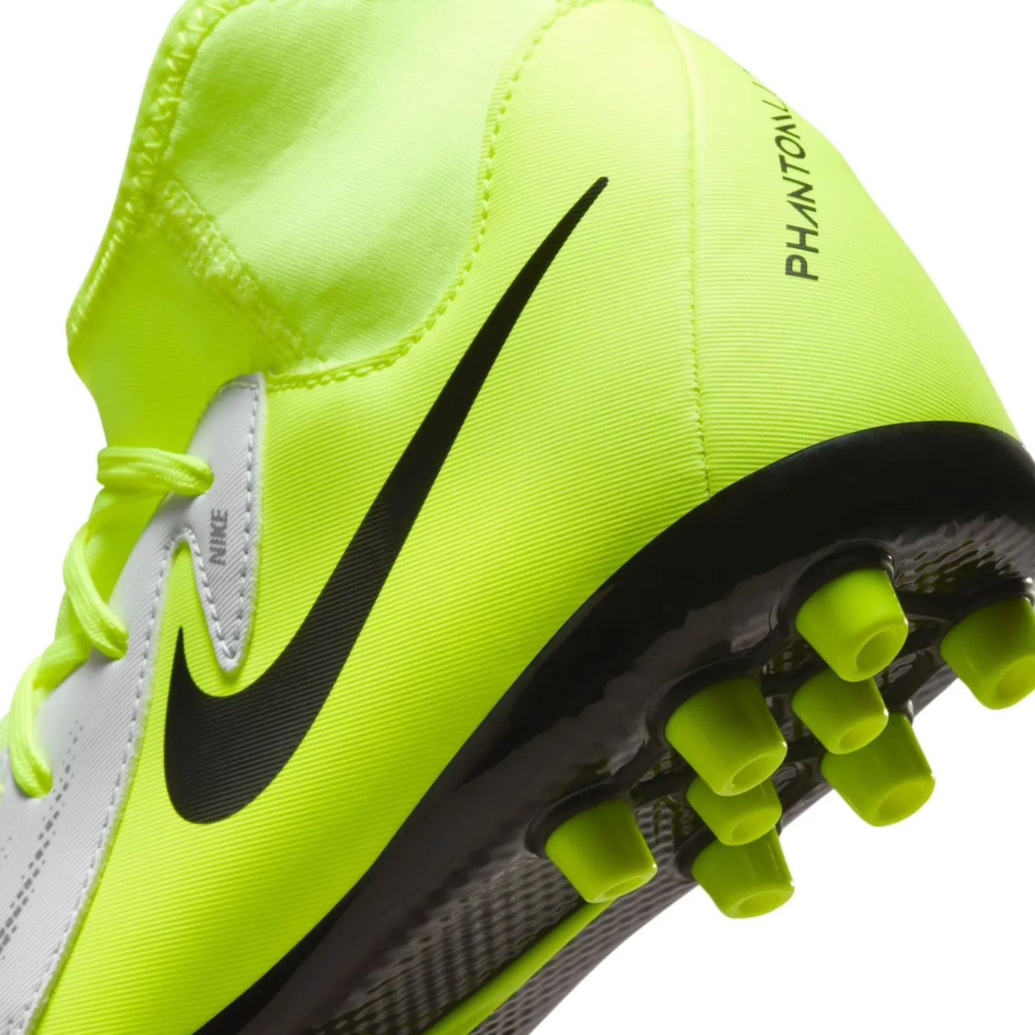 Nike Phantom Luna 2 scarpe calcio bimbo 36 EU academy AG