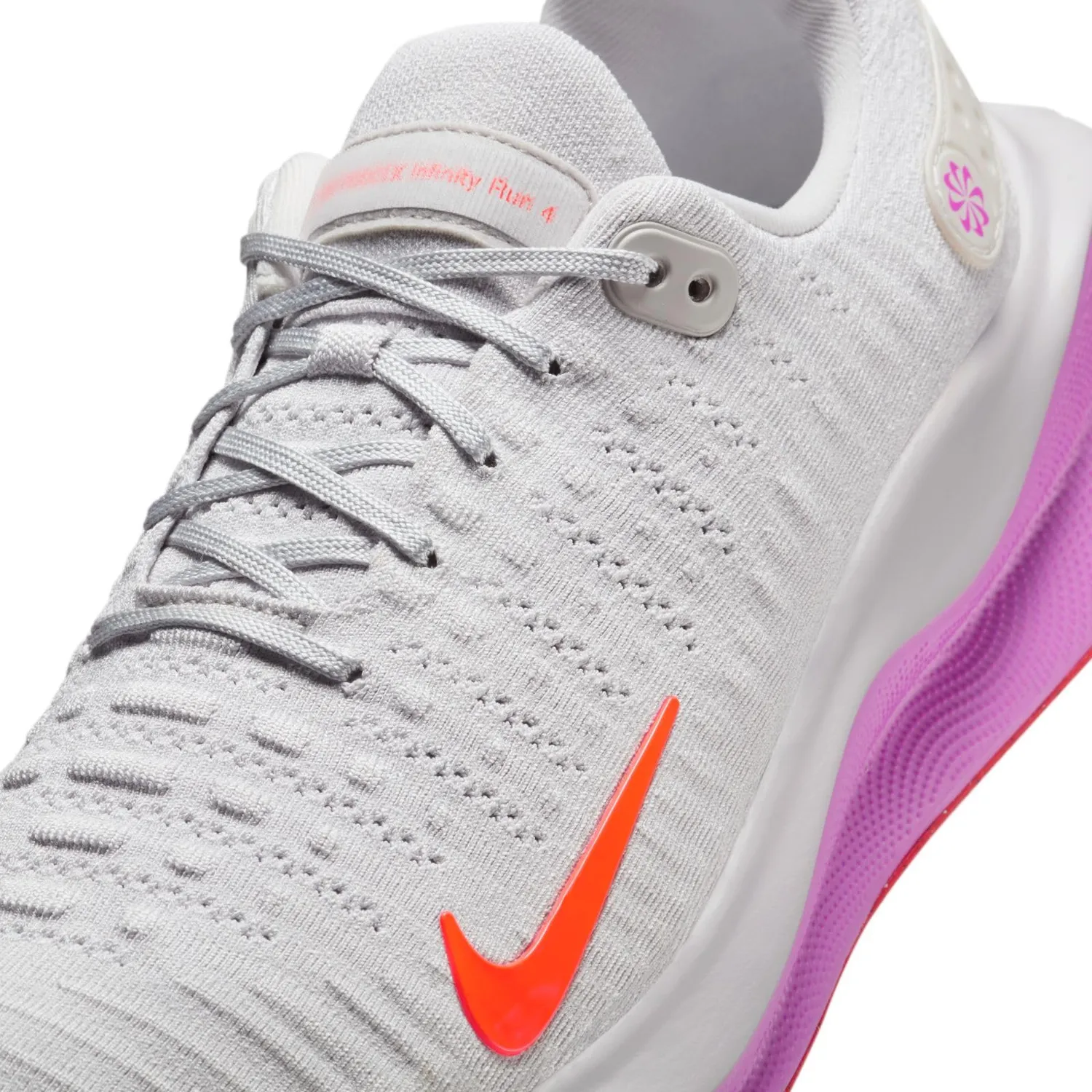 Nike InfinityRN 4 scarpe corsa uomo 38.5 EU impermeabili