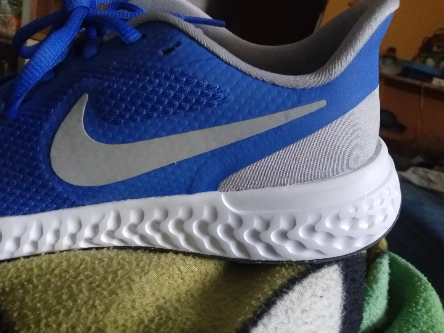 Nike Revolution 5 sneakers bimbi 22 EU blu grigio