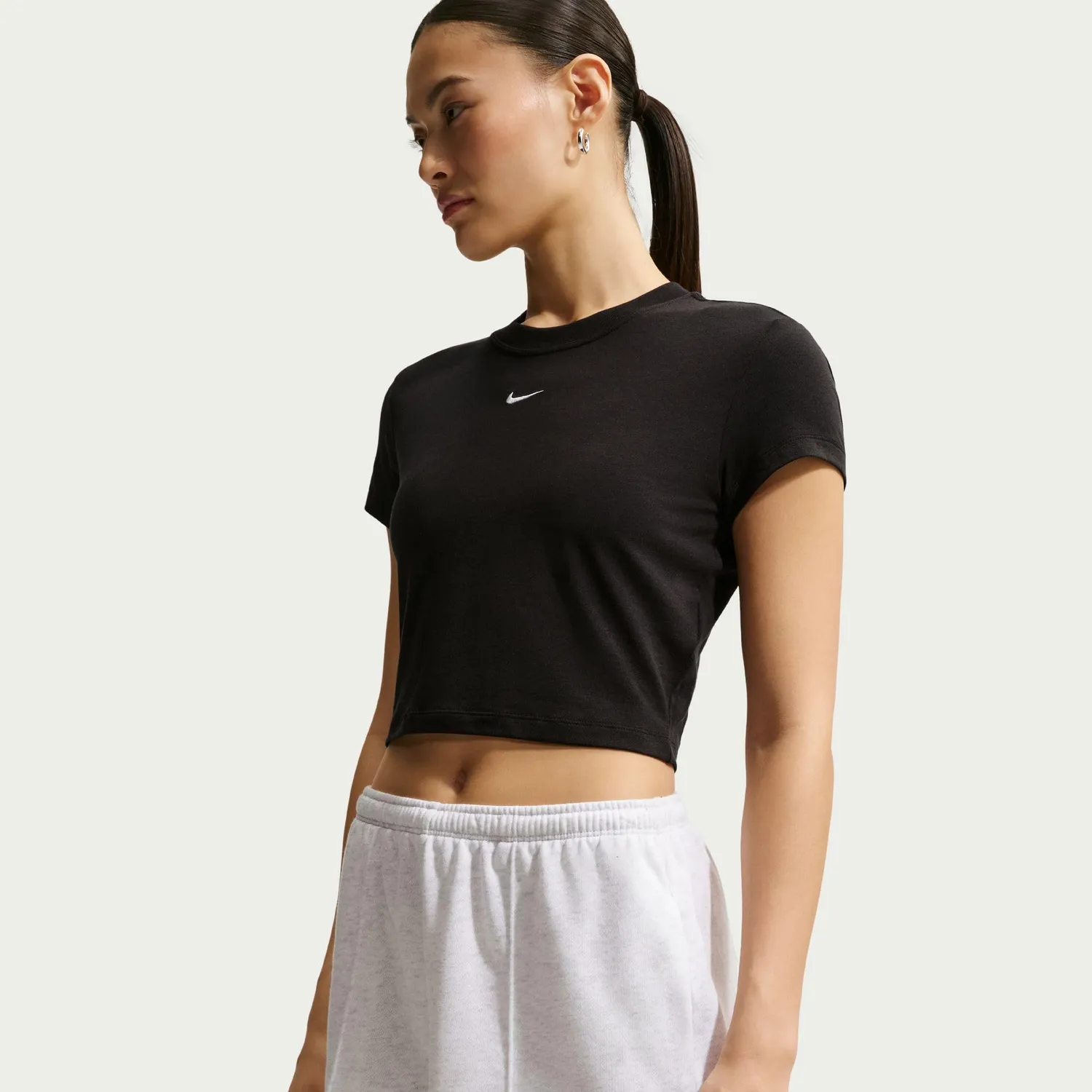 Nike Chill Knit t-shirt donna cotone modal nera