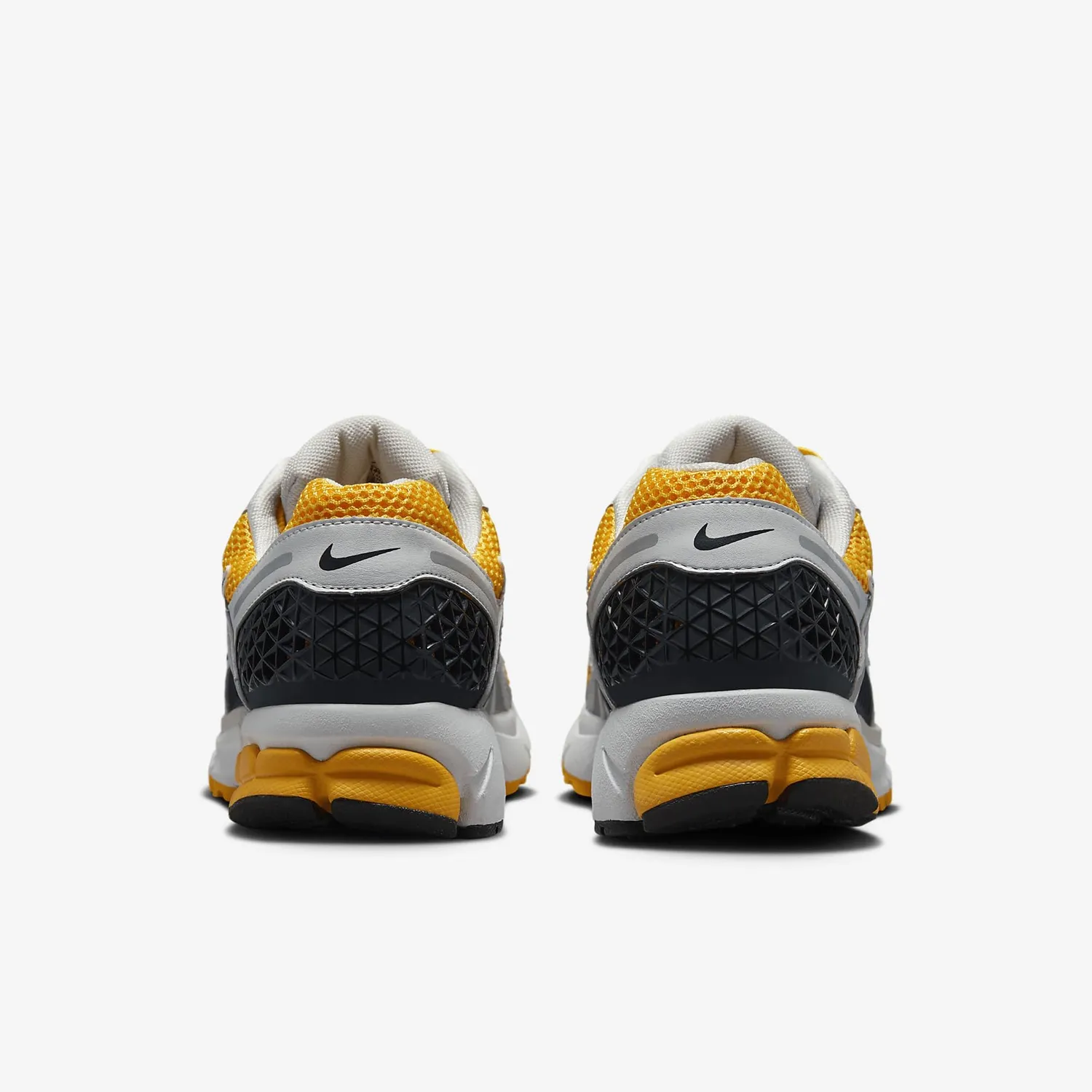 Nike Vomero 5 sneakers uomo street-ready