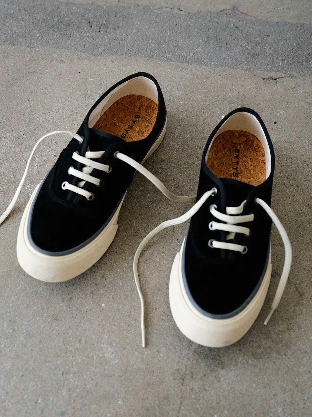 Eytys Anthem sneakers suede nere antiscivolo