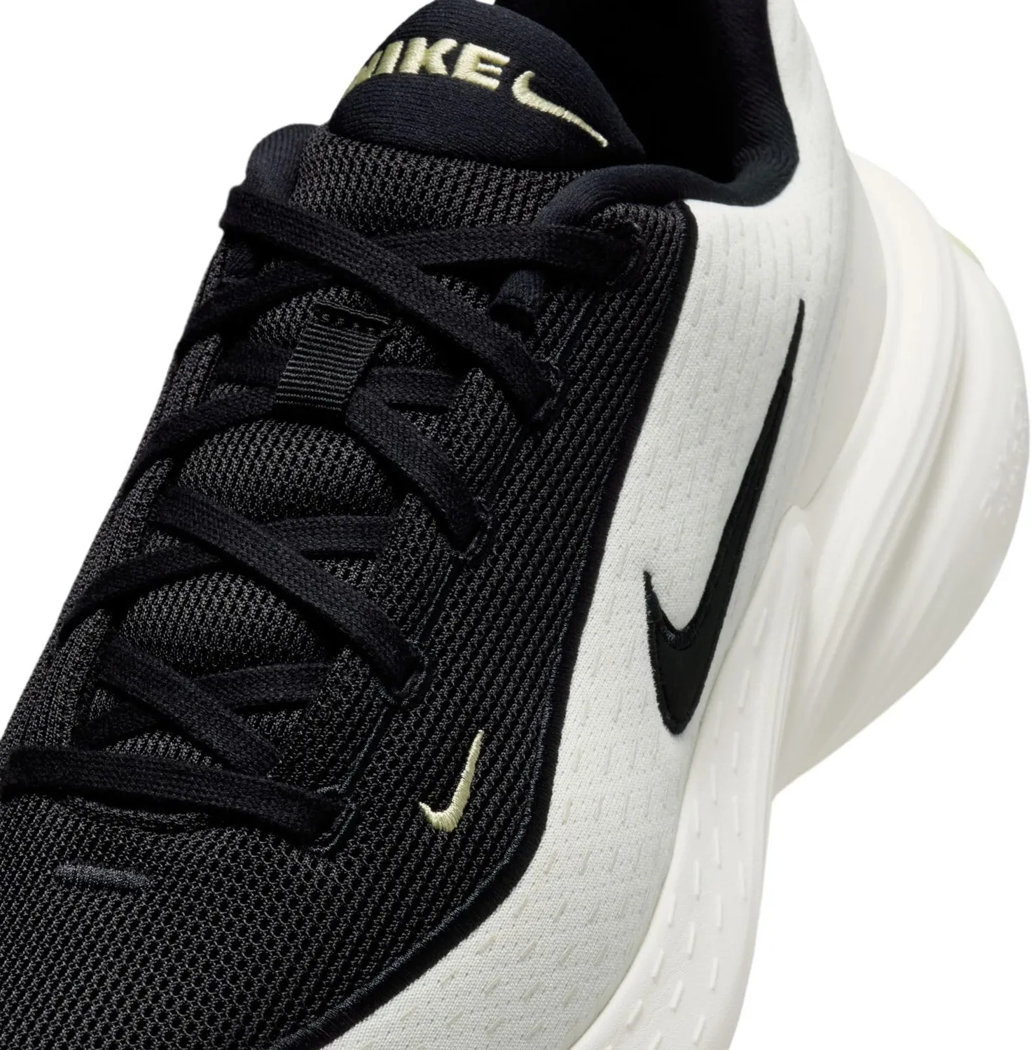 Nike Uplift SC scarpe uomo 45.5 EU comfort
