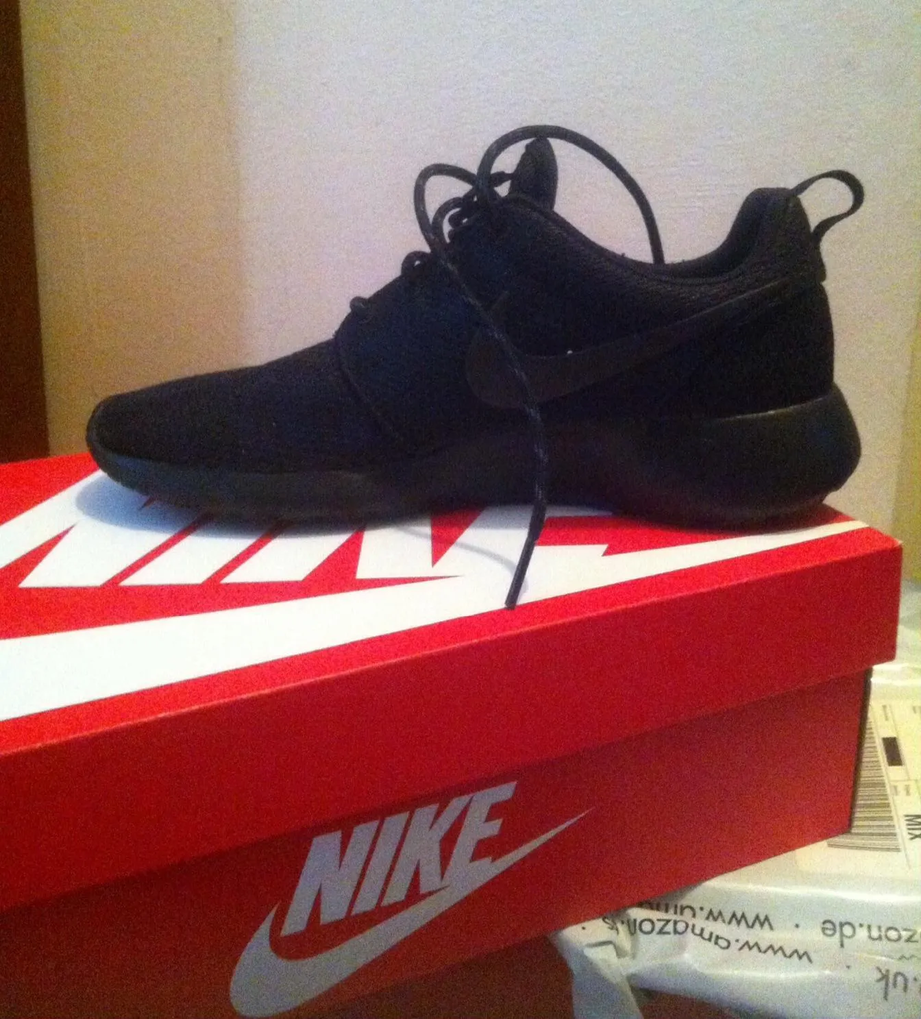 Nike Roshe One Scarpe Corsa Donna Nero Cremisi