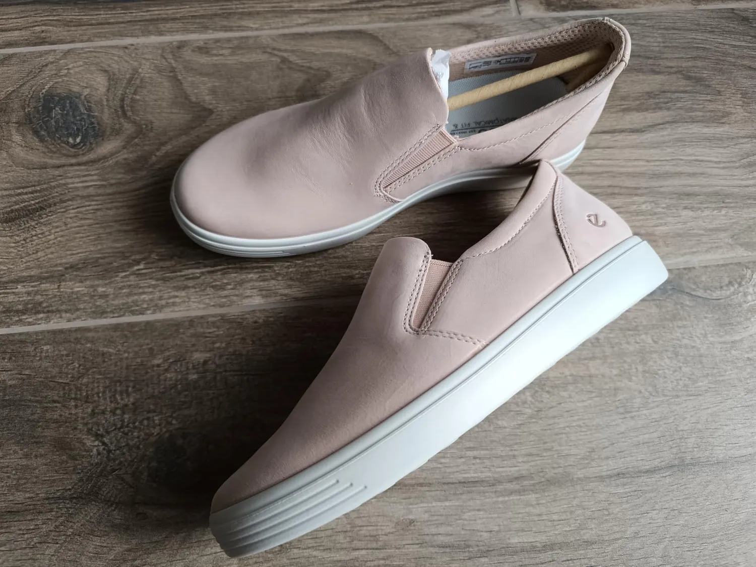 Ecco Classic Sneaker slip-on donna pelle elastica
