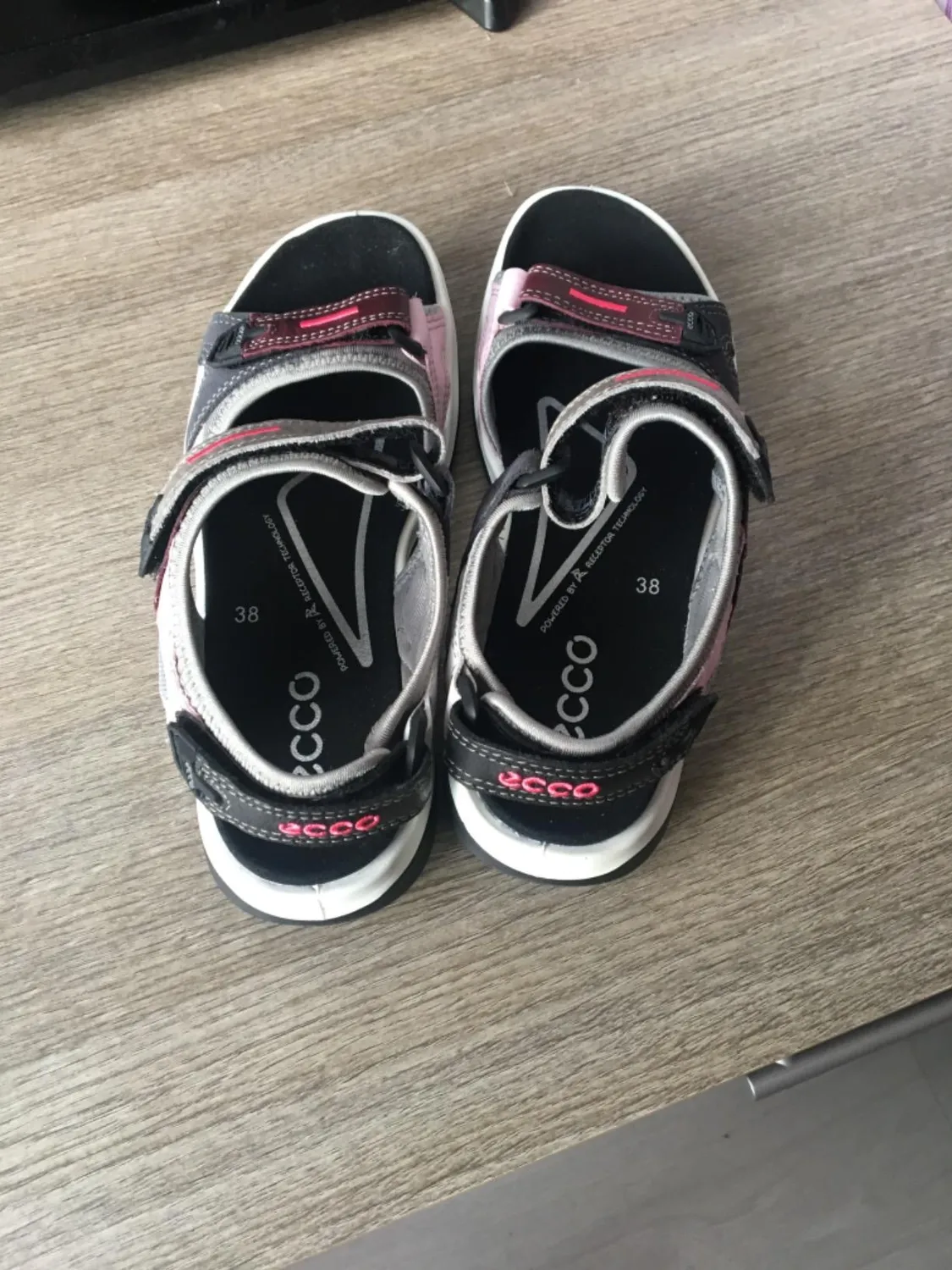 Ecco Yucatan sandali donna bianco leggero
