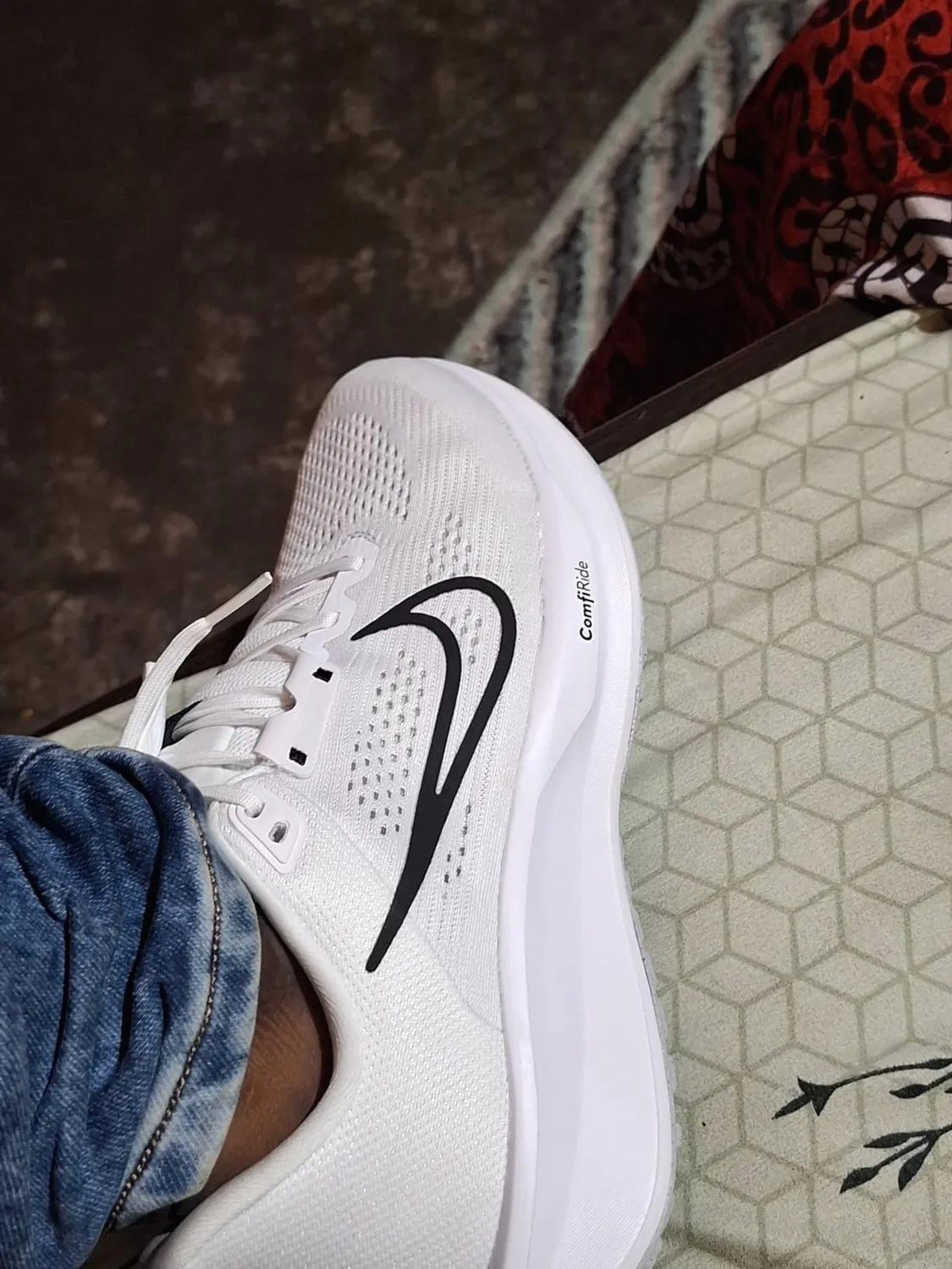 Nike Quest 6 running uomo traspirante