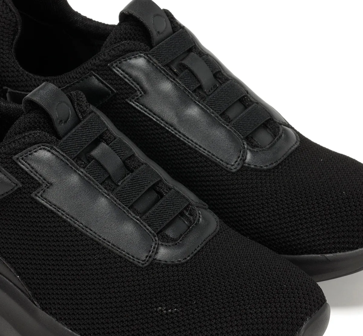Atom Activity F1254 sneakers nere idrorepellenti