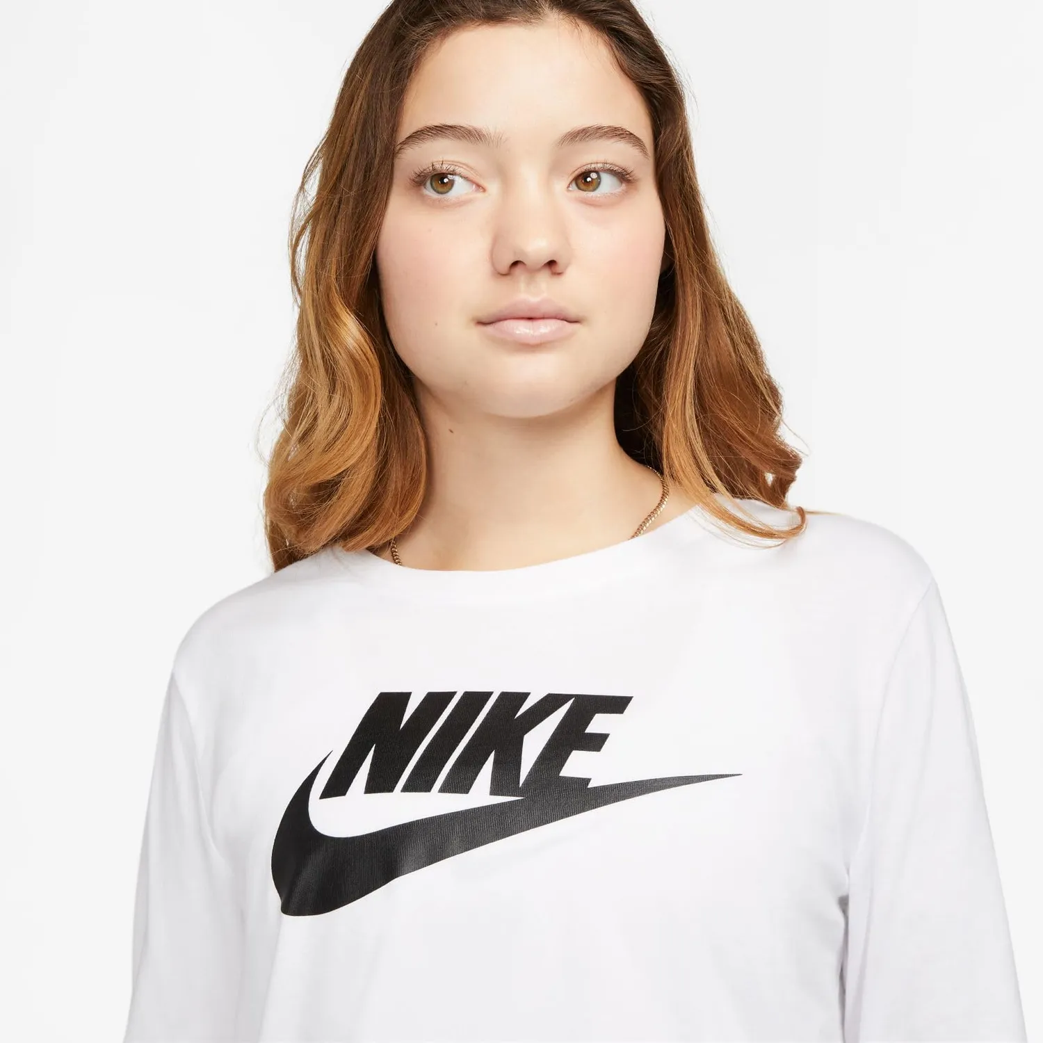 Nike NSW Tee Essntl LS ICN Ftra maglia donna bianco