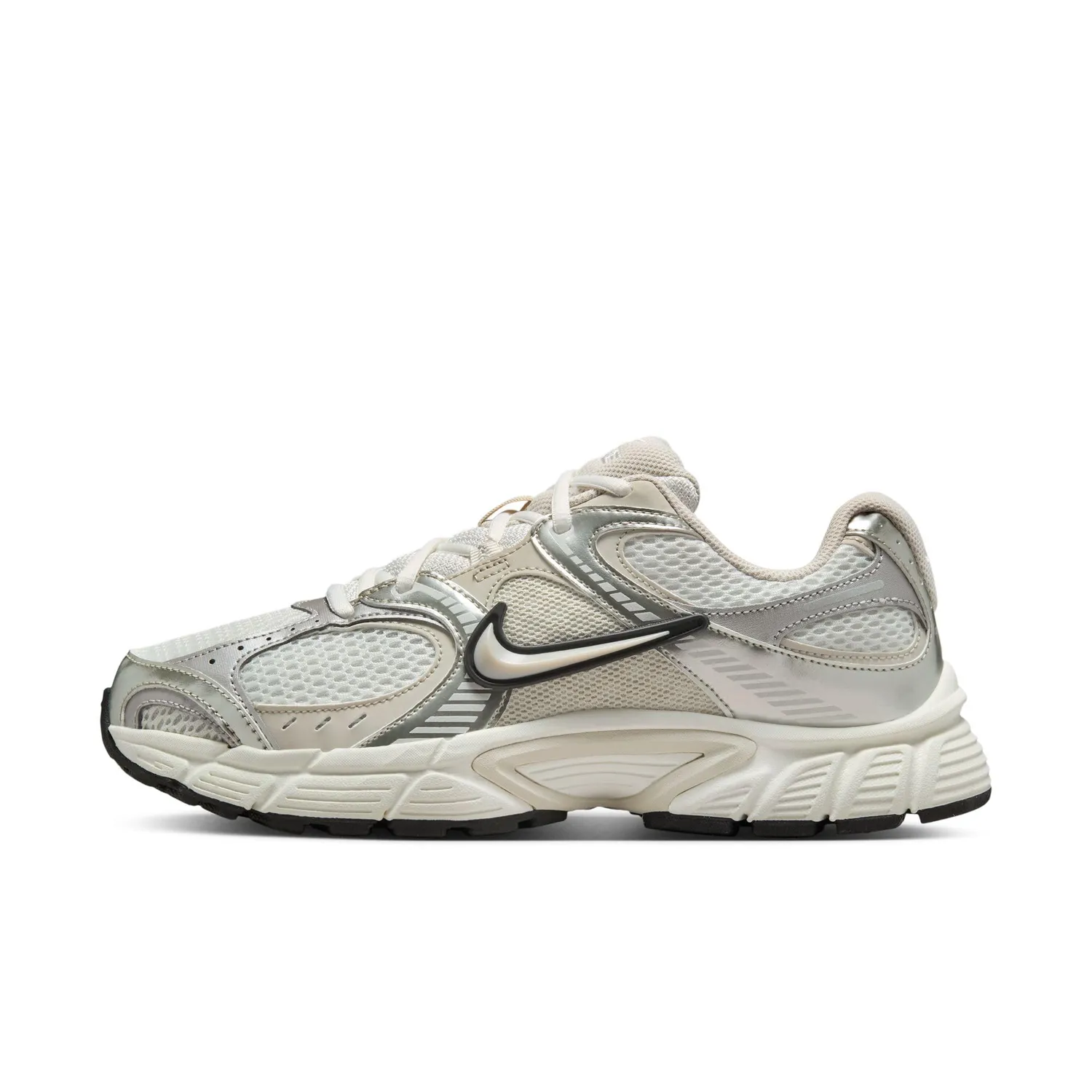 Nike V5 Runner sneakers donna 38,5 EU beige