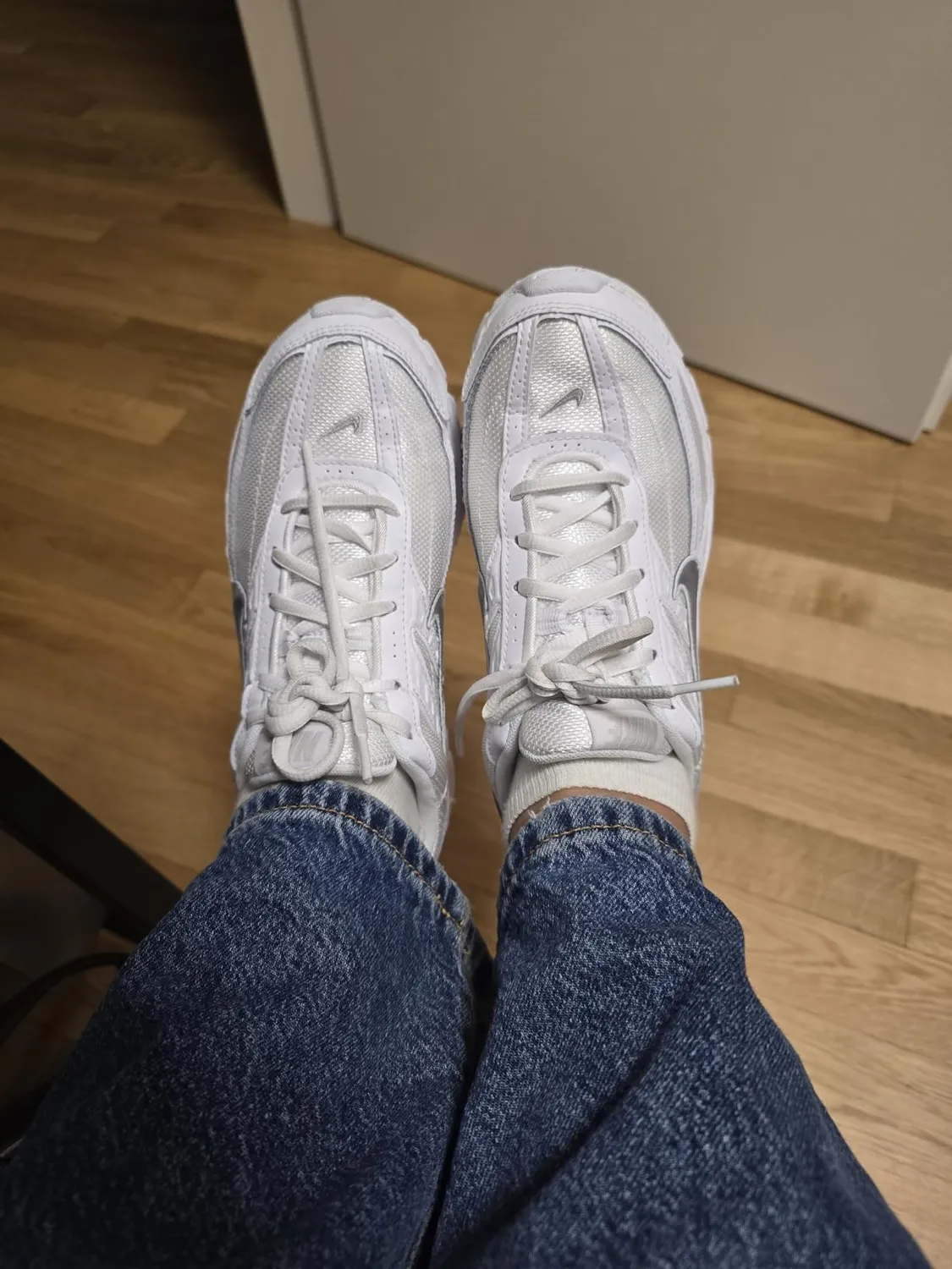 Nike Initiator sneaker donna bianche comode