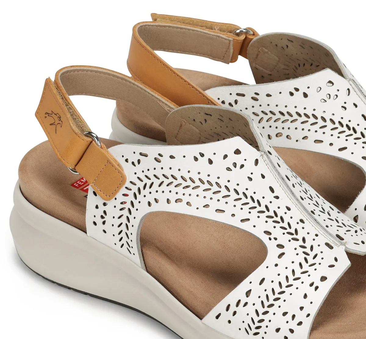 Fluchos Yagon F1481 sandalo bianco donna classico