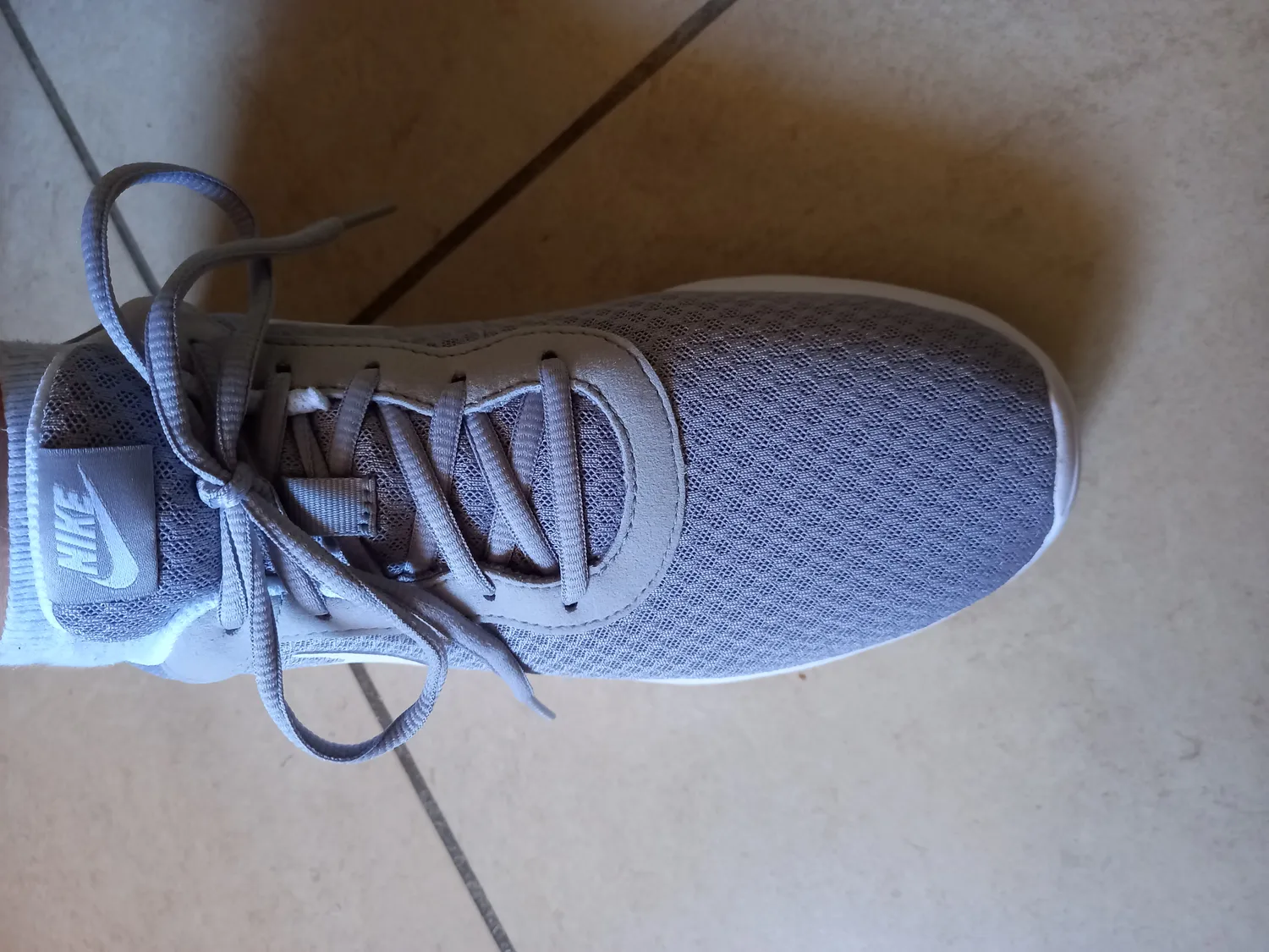 Nike Tanjun 812655-203 scarpe donna 40 EU nere