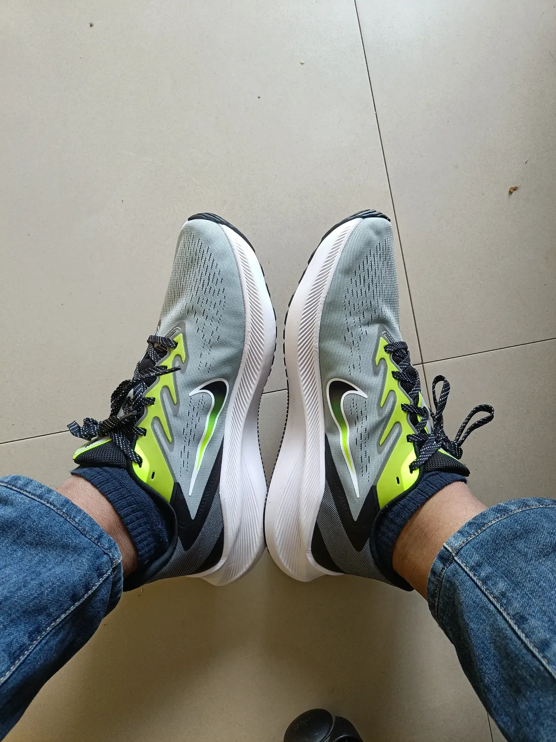 Nike Air Zoom Winflo 7 running uomo rosso 43 EU