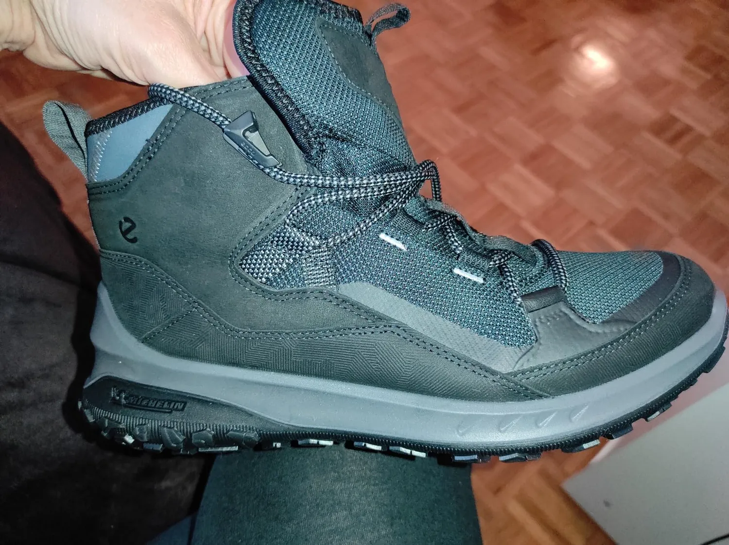 Ecco Ult-Trn boots donna pelle impermeabili