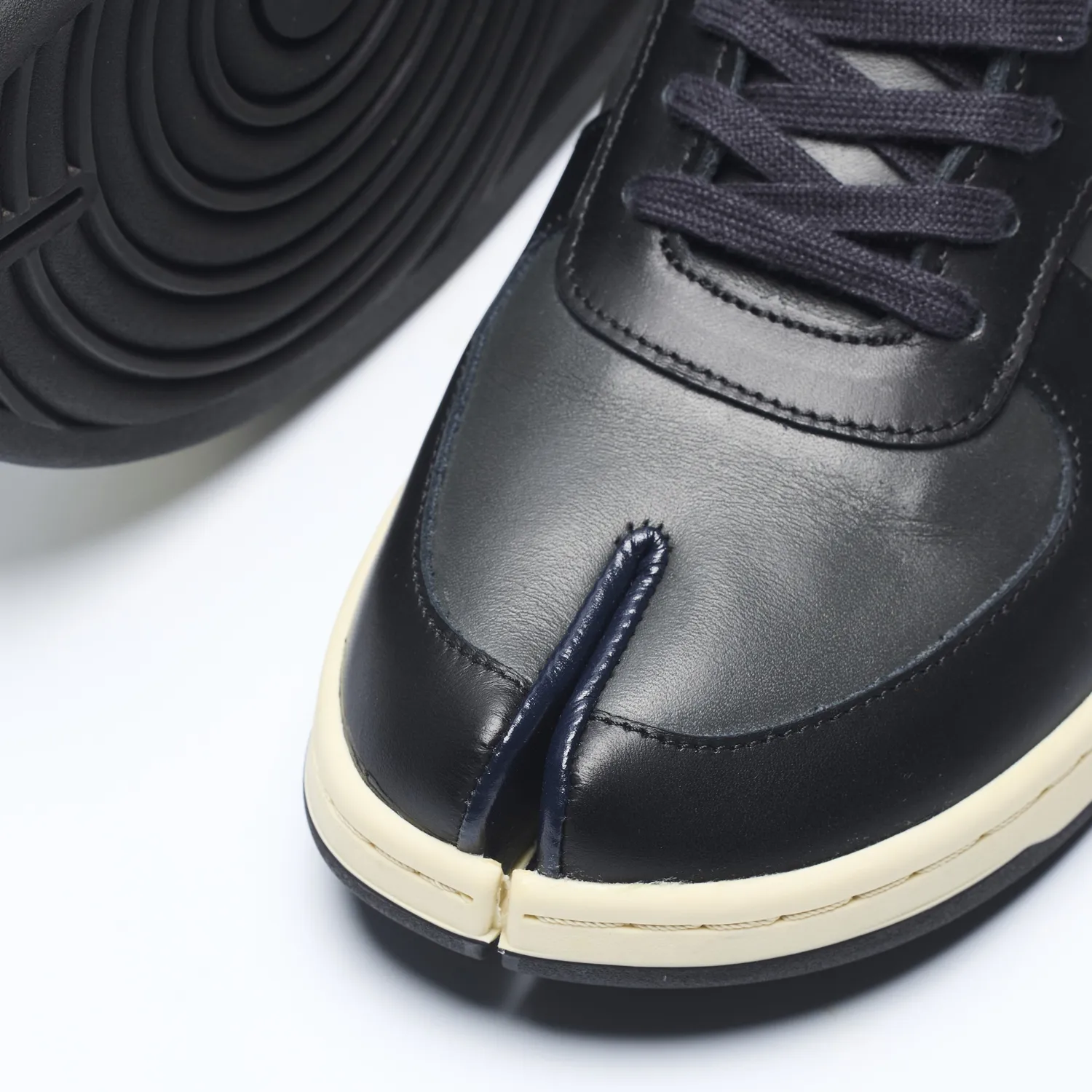 Tabito Leap Trainer tabito57 sneakers zip nere pelle