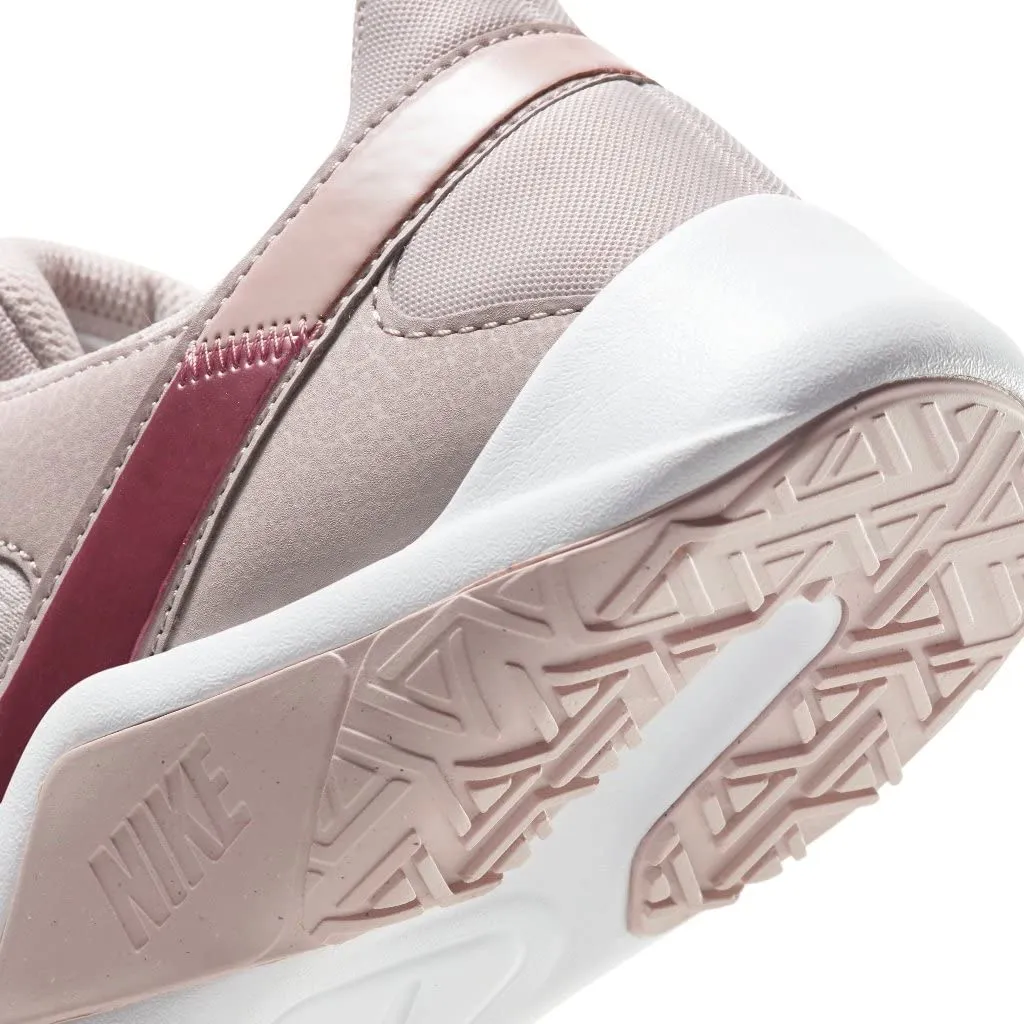 Nike Legend Essential 3 Premium scarpe donna