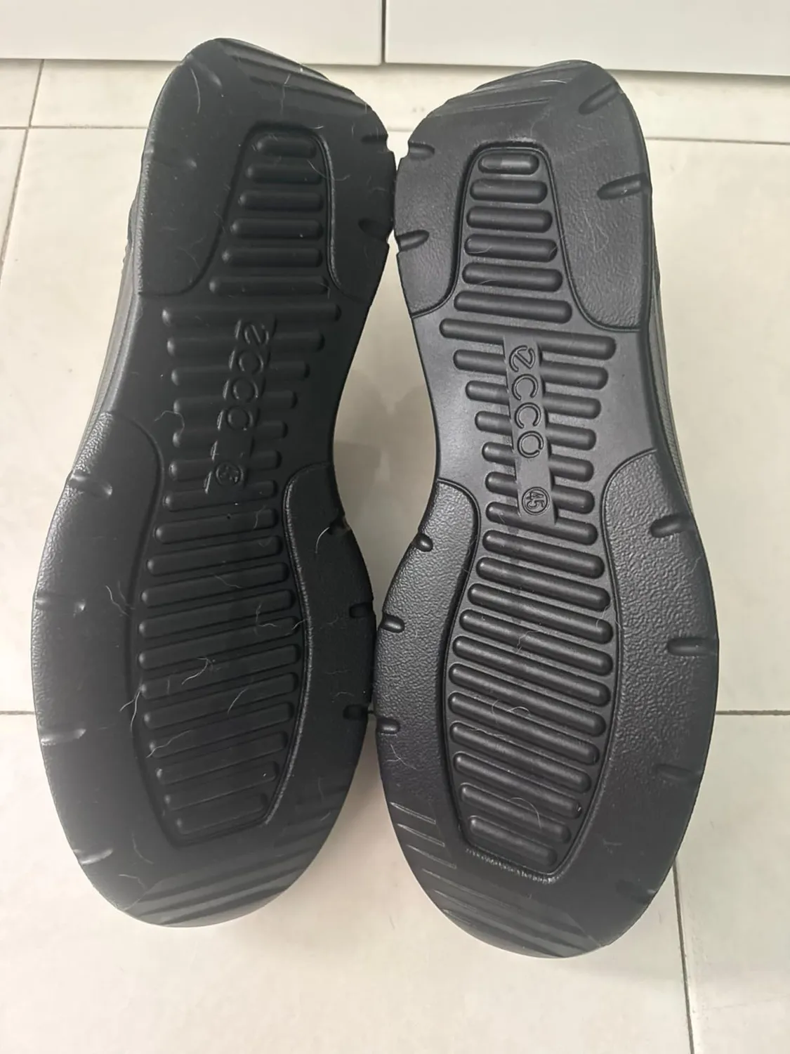 Ecco Irving slip on uomo nero 43 EU