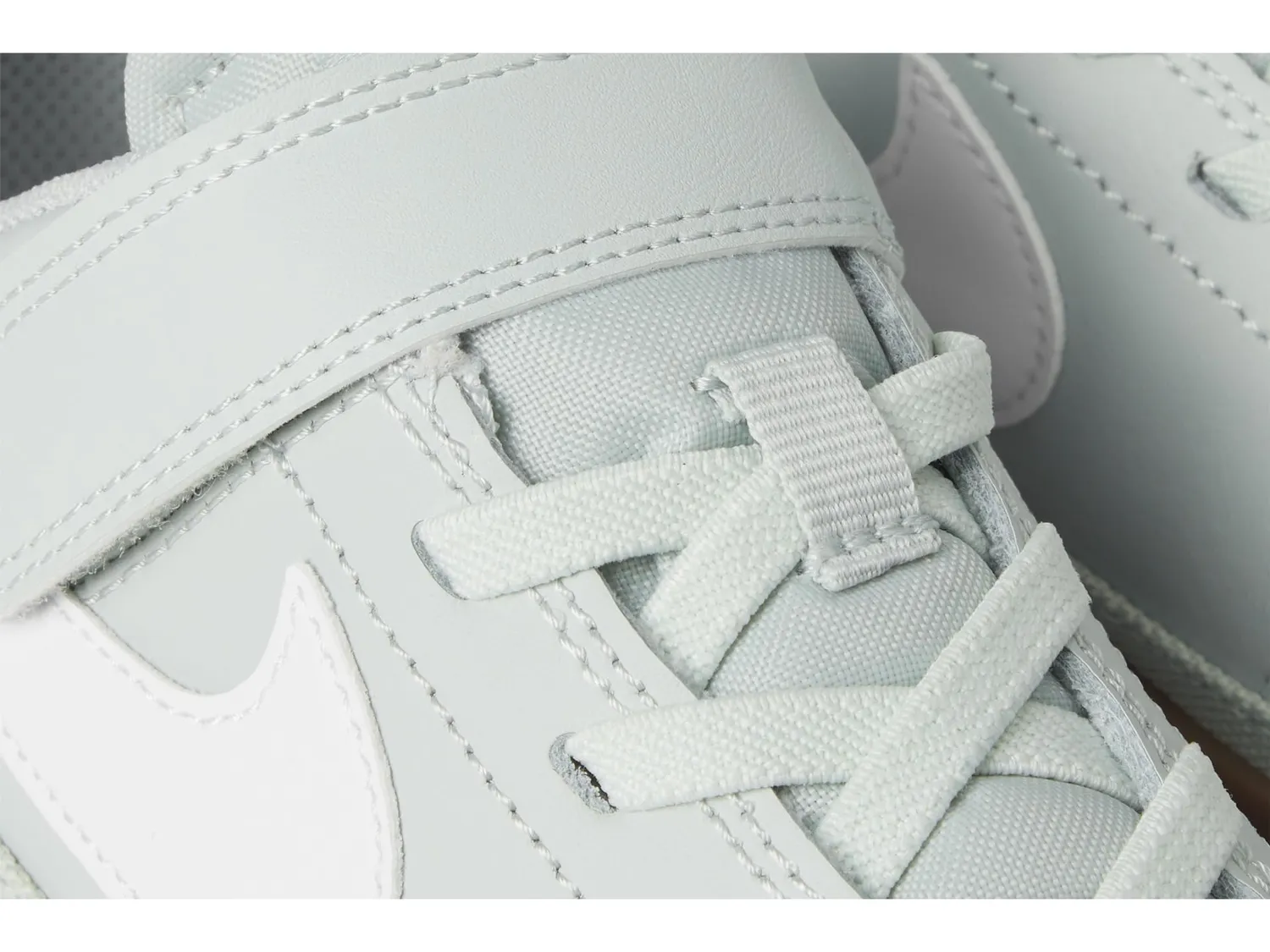 Nike Court Legacy EU scarpe bimbo 27,5 EU bianche grigie