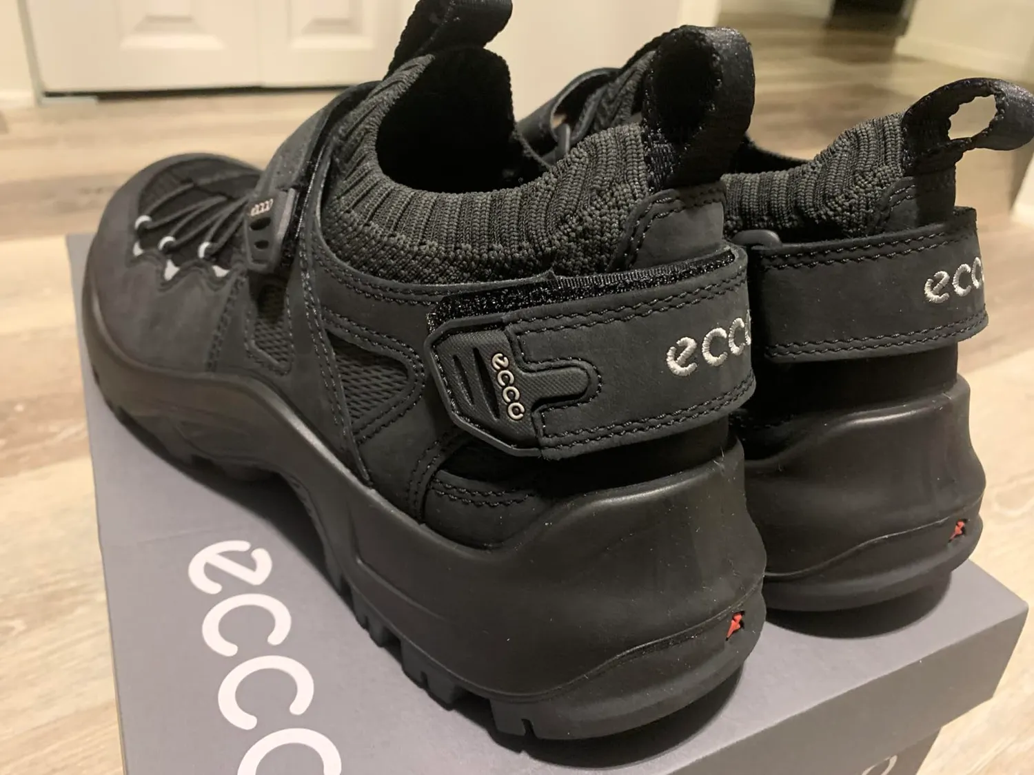 Ecco Offroad sandali uomo trekking leggero uso quotidiano