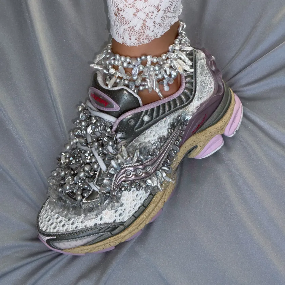 Metagirl x Saucony Paramount Daughter of the Moon sneakers moon pearl