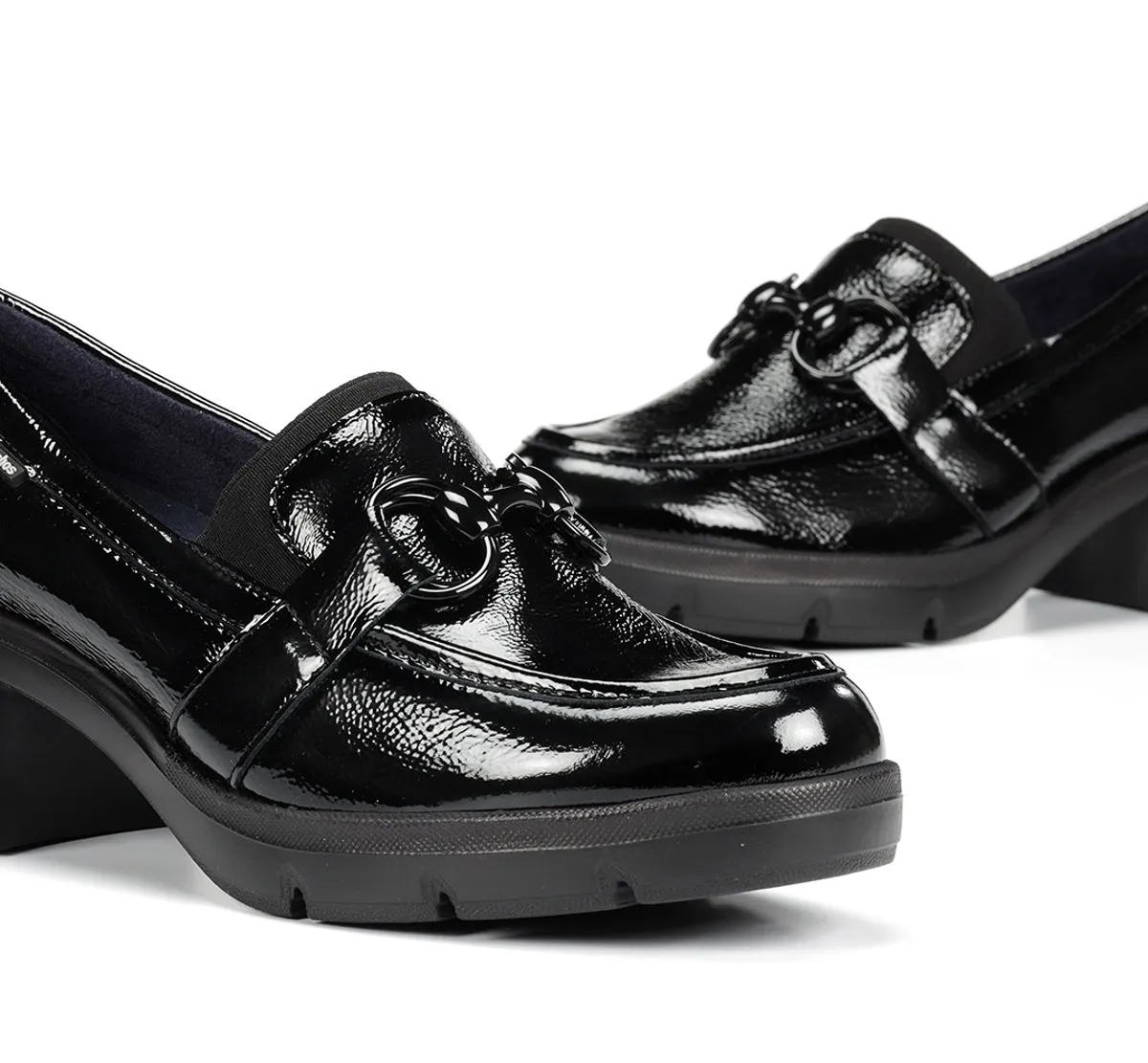 Fluchos Fugaz F2111 mocassino donna nero suola track