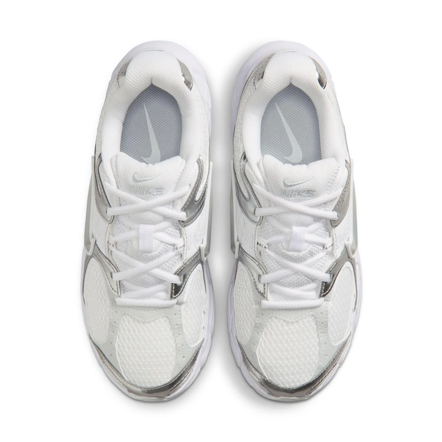 Nike V5 RNR scarpe donna stile Y2K suola spessa argentate