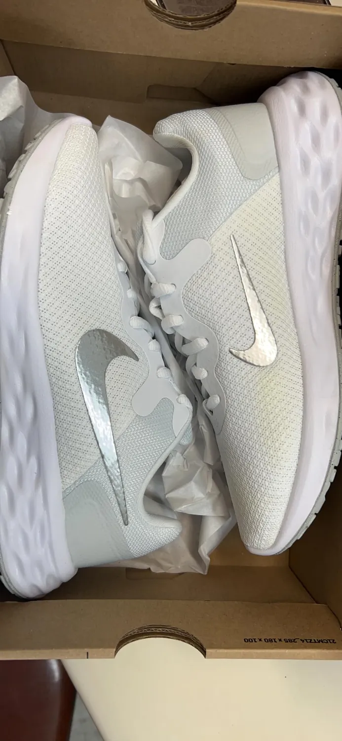 Nike Revolution 6 Next Nature scarpe donna nero
