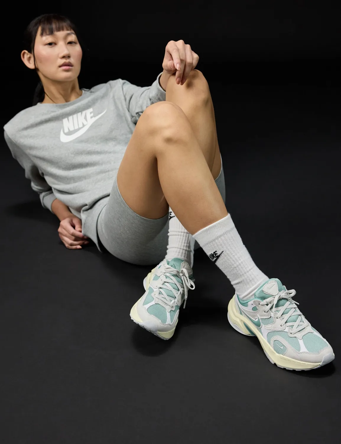 Nike AL8 sneakers donna 40.5 EU photon dust leggere