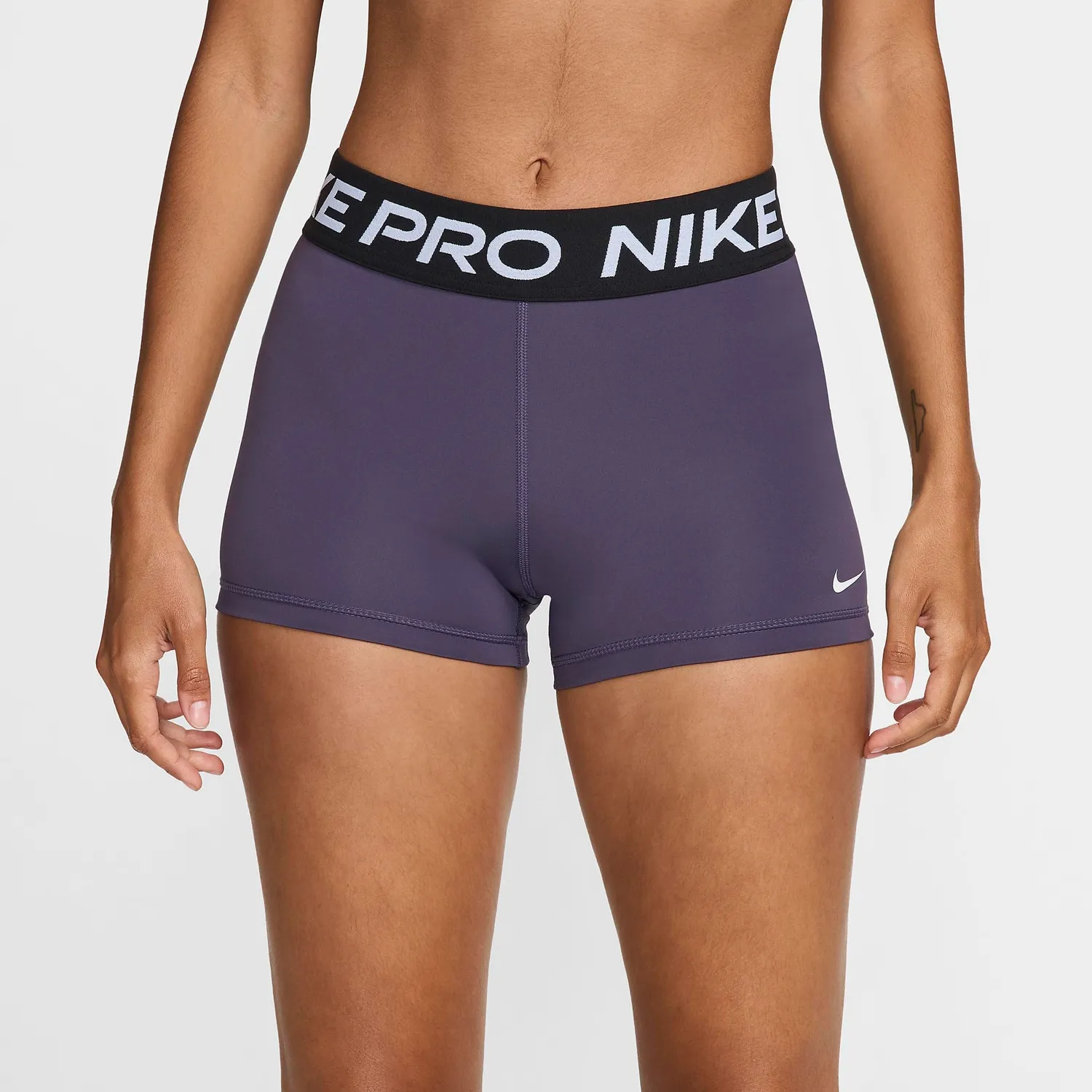 Nike Pro 365 shorts donna 7,6 cm elastici training