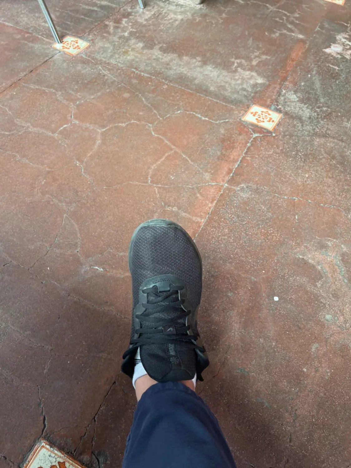 Nike Revolution 6 scarpe running uomo mesh traspirante