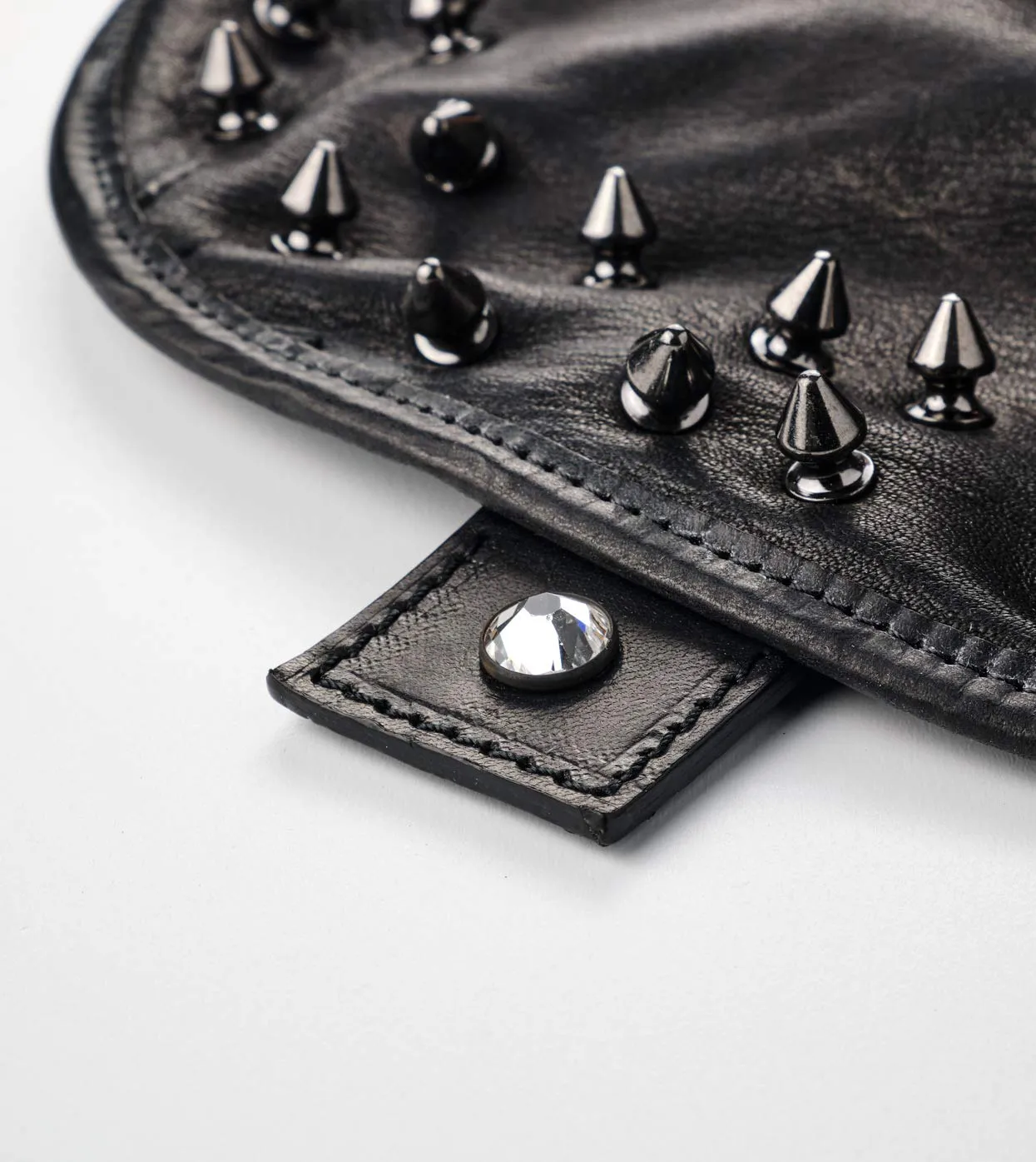 Alexander Smith zaino pelle borchie compatto made in Italy