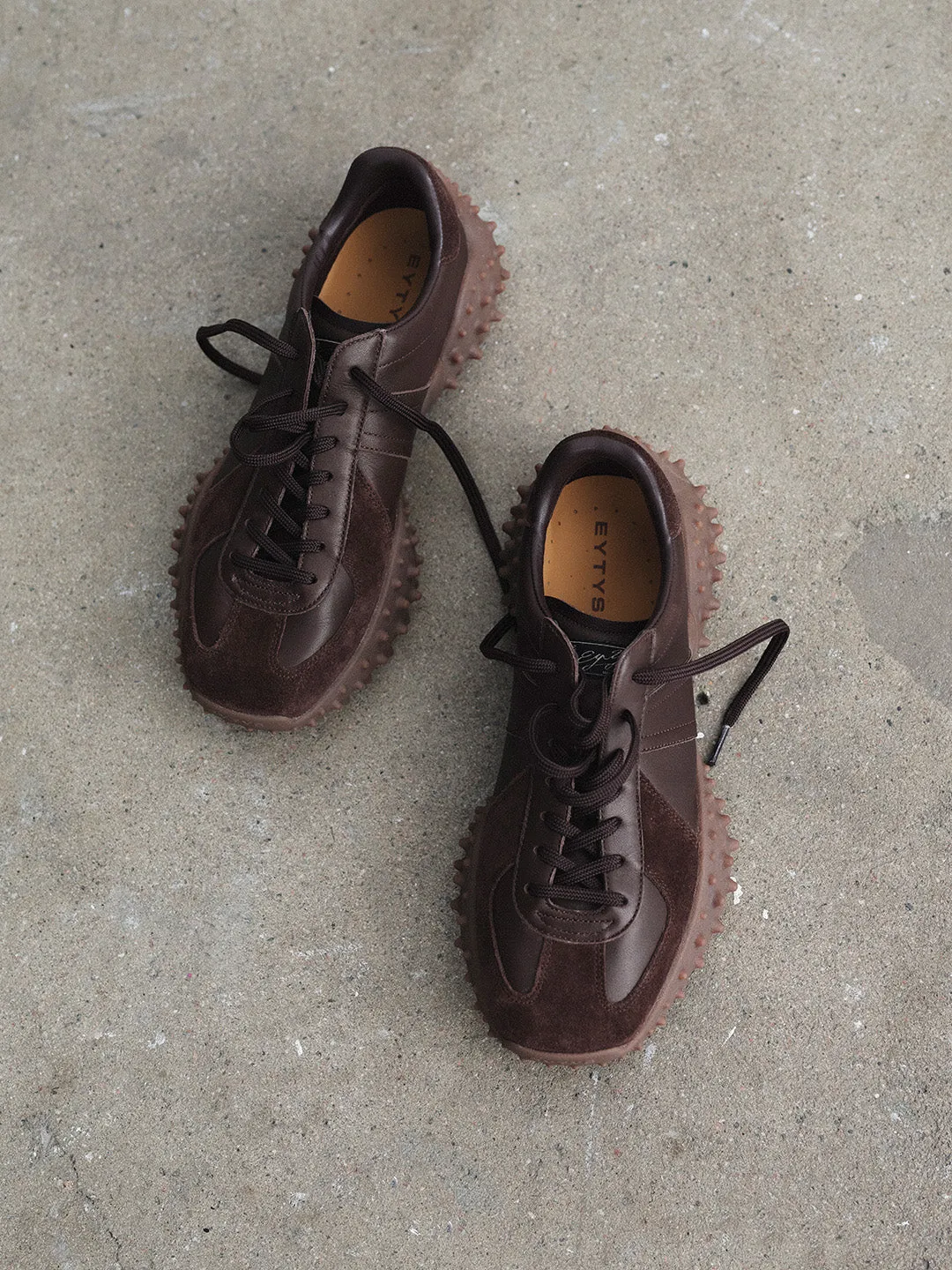 Eytys Aria sneakers pelle espresso suola spike