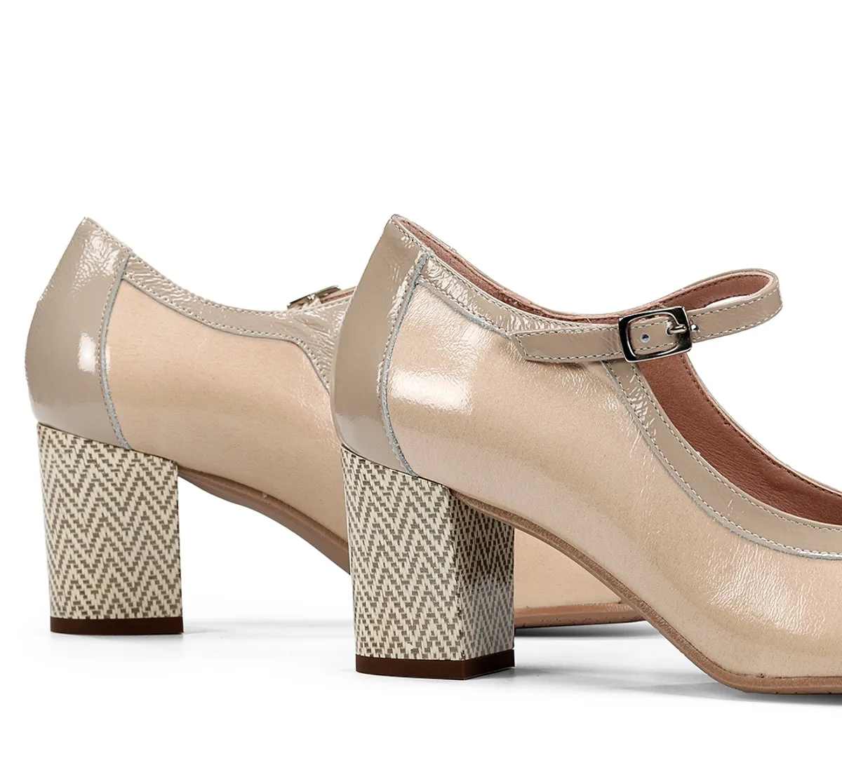 Dorking Rodin D9092 scarpe donna nude fibbia