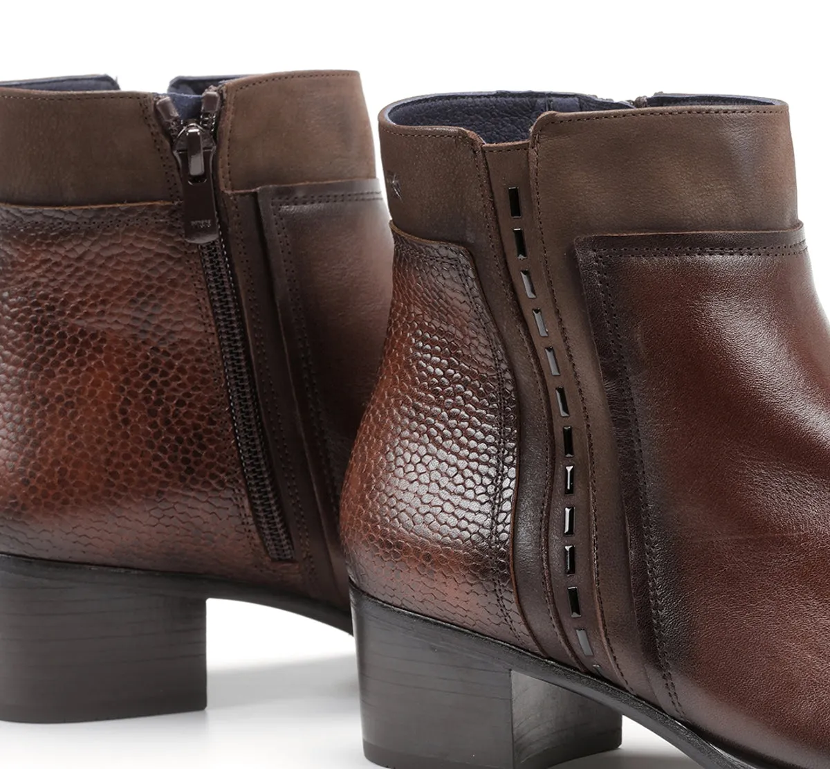 Fluchos Alegria D8271 tronchetto donna marrone zip