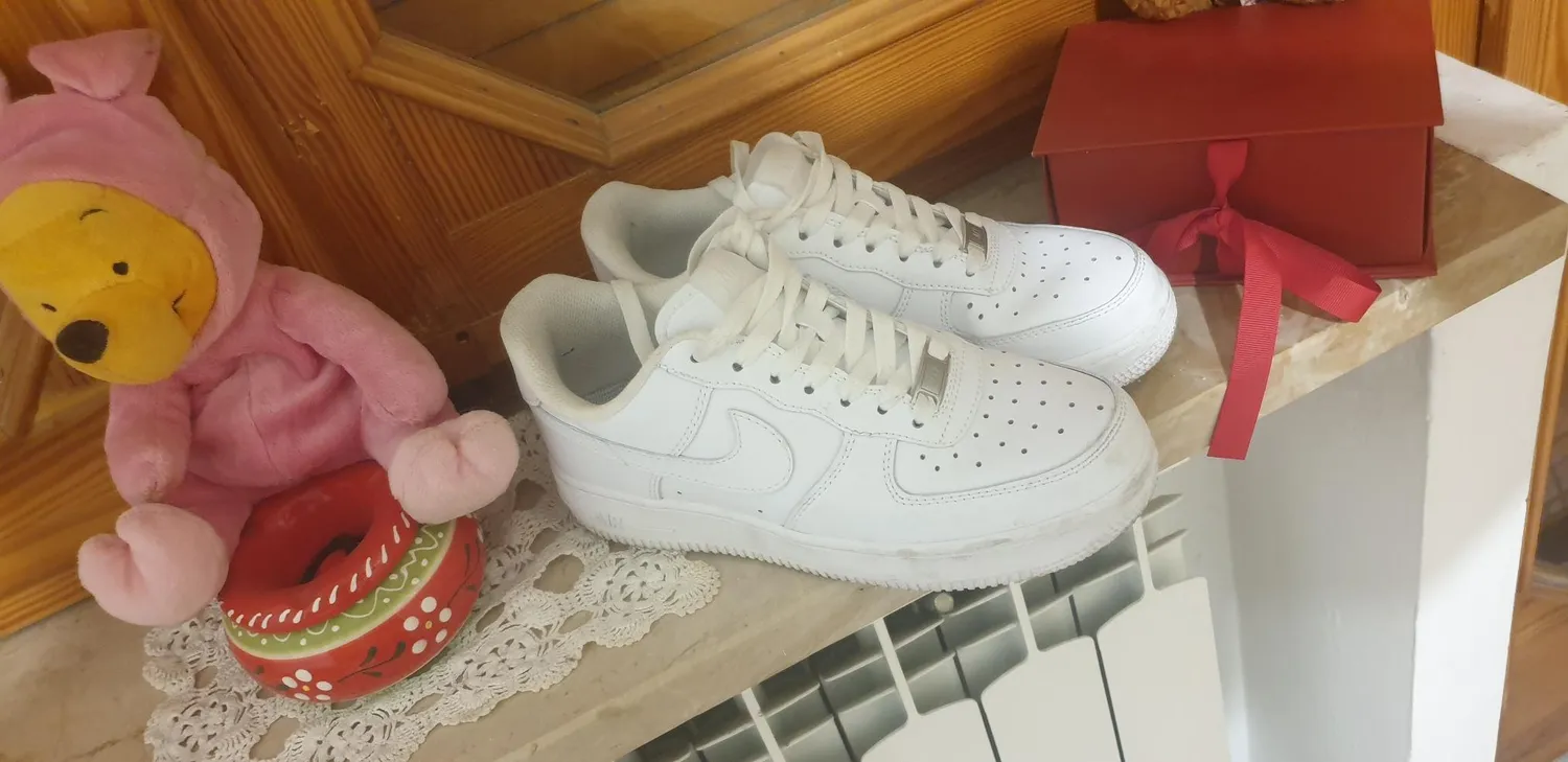 Nike Air Force 1 '07 scarpe donna 37.5 EU pelle