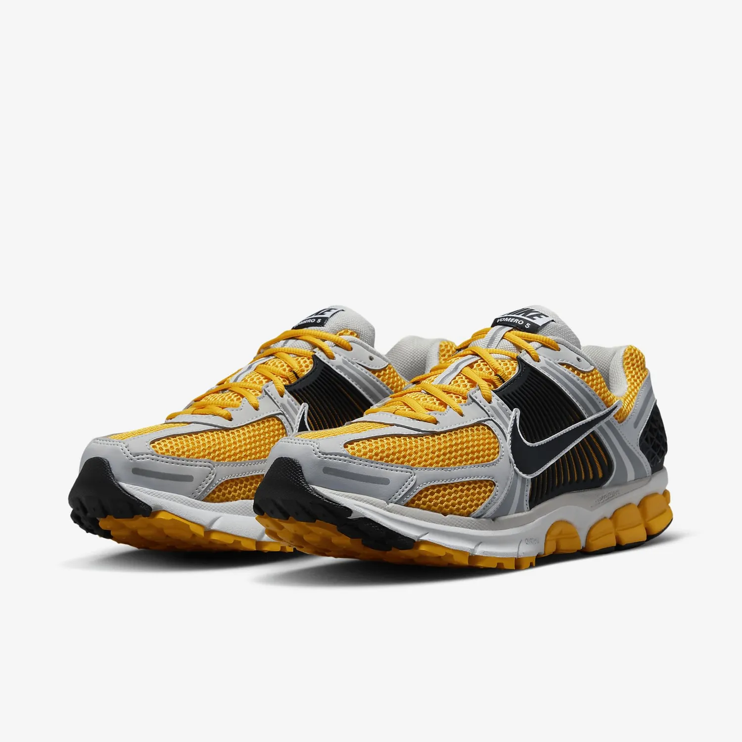 Nike Vomero 5 sneakers uomo street-ready