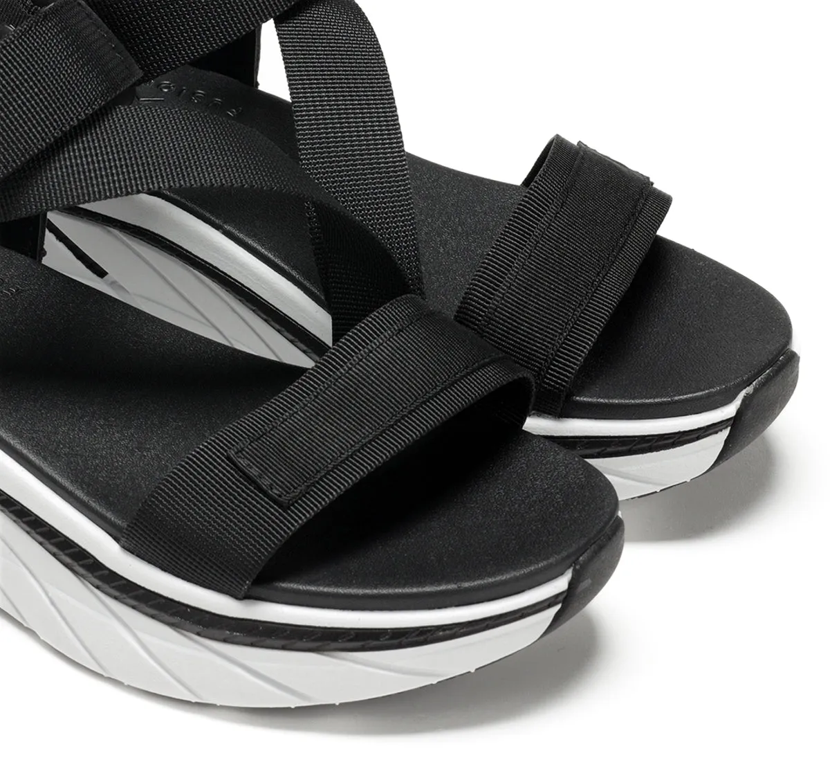 Fluchos Fusion AT104 sandalo donna nero sportivo