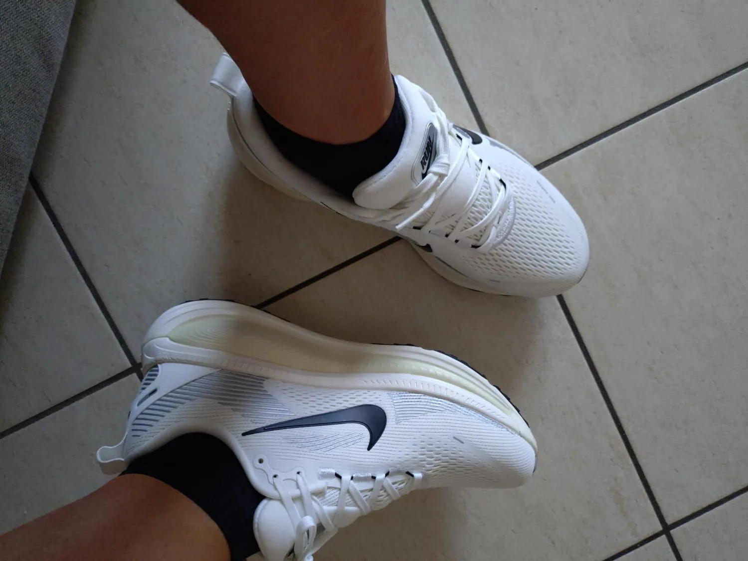 Nike Vomero 18 sneaker uomo ammortizzata