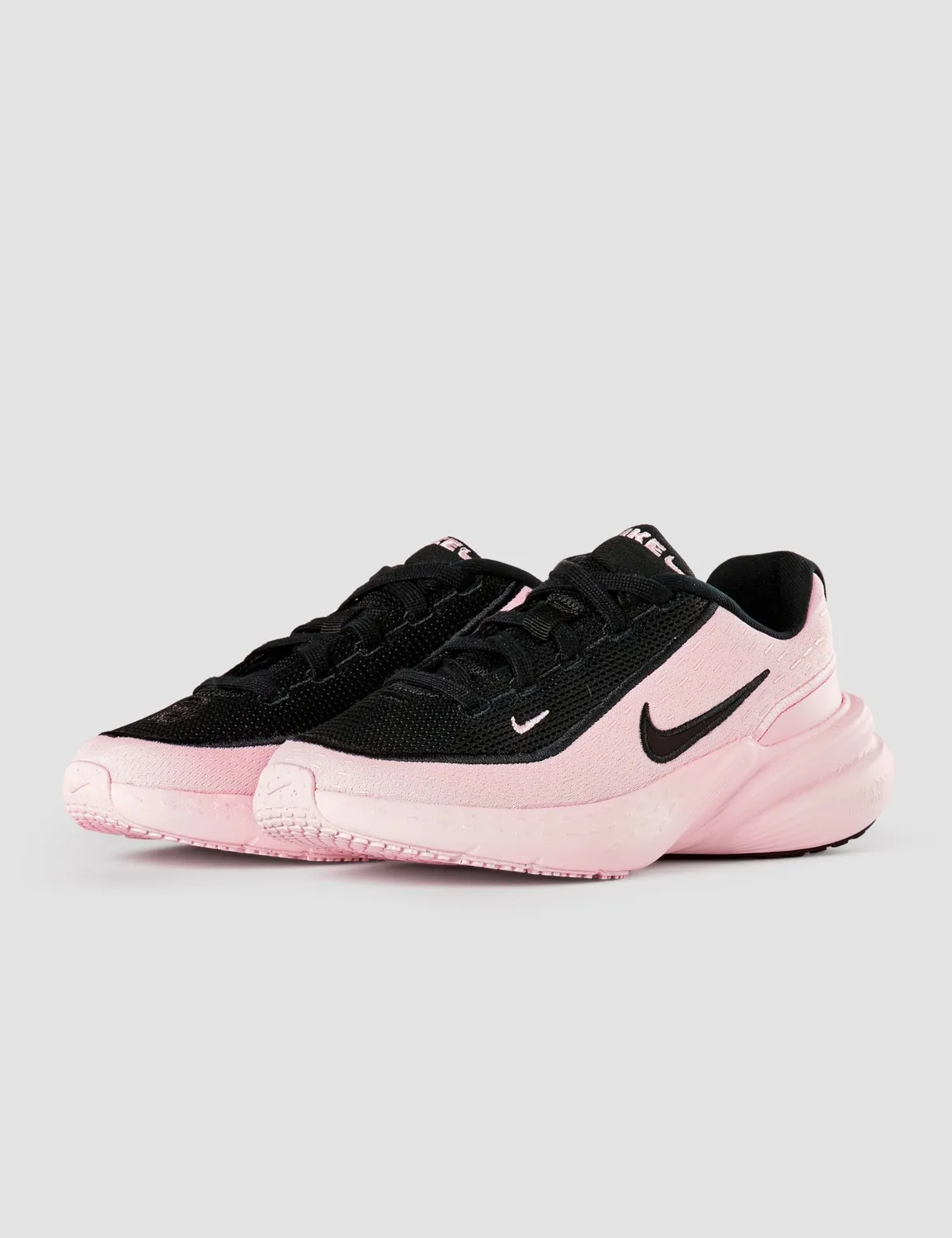 Nike Uplift SC sneakers bambino 33 EU traspiranti