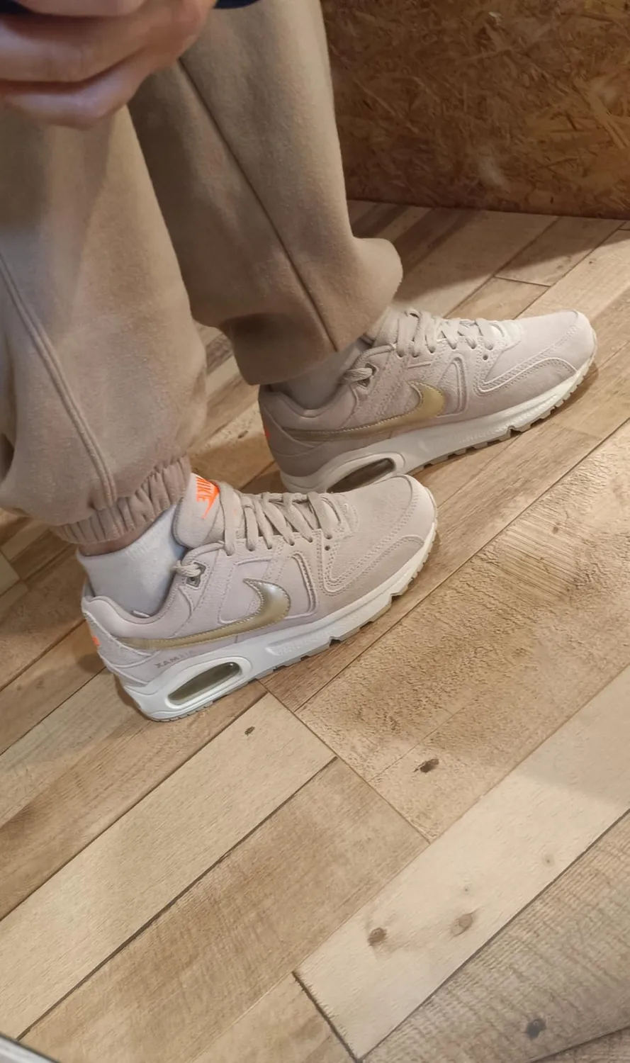 Nike Air Max Command sneakers donna pelle bianche